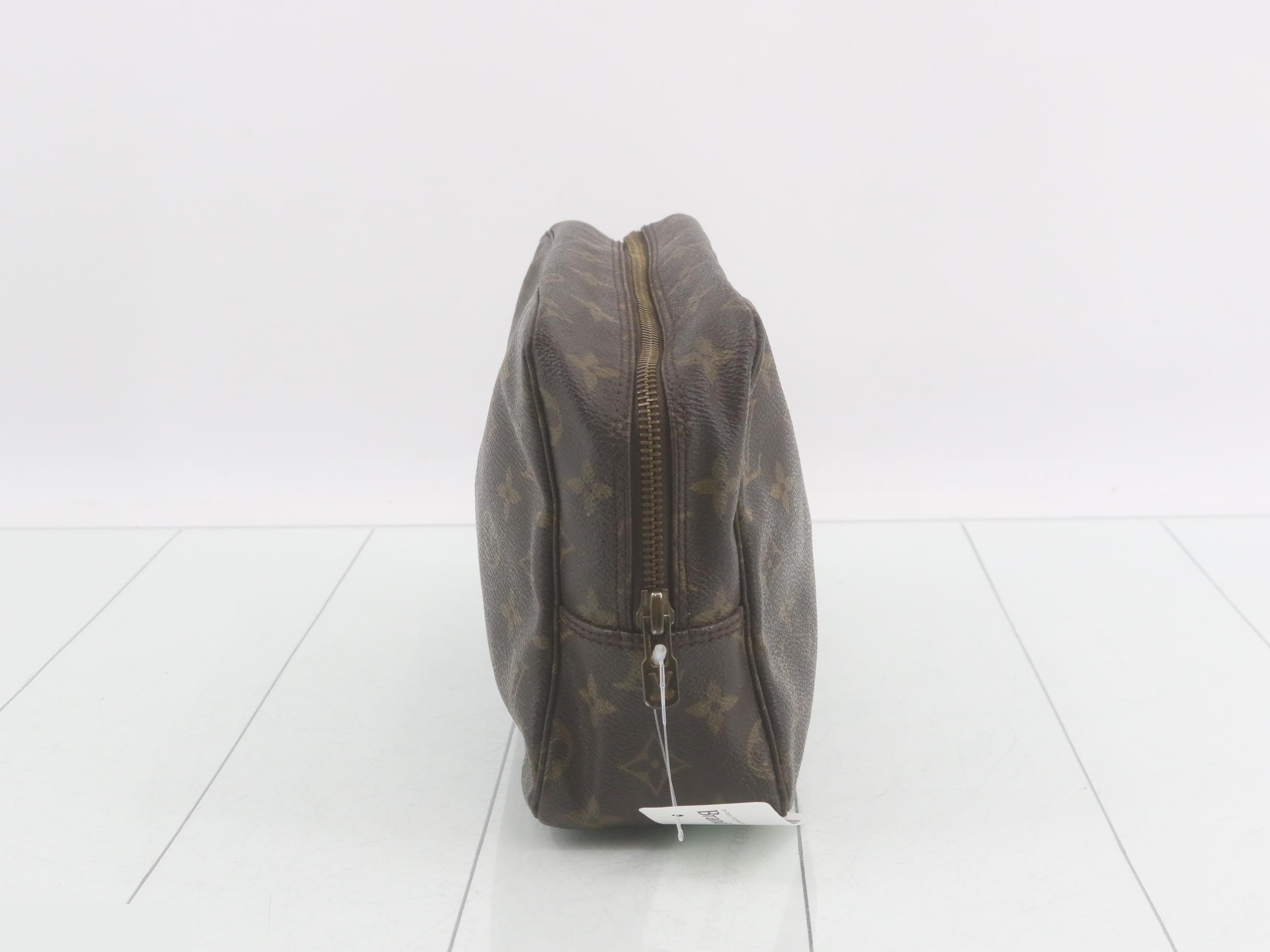 Trousses Toilette 28 Monogram M47522 — view 4