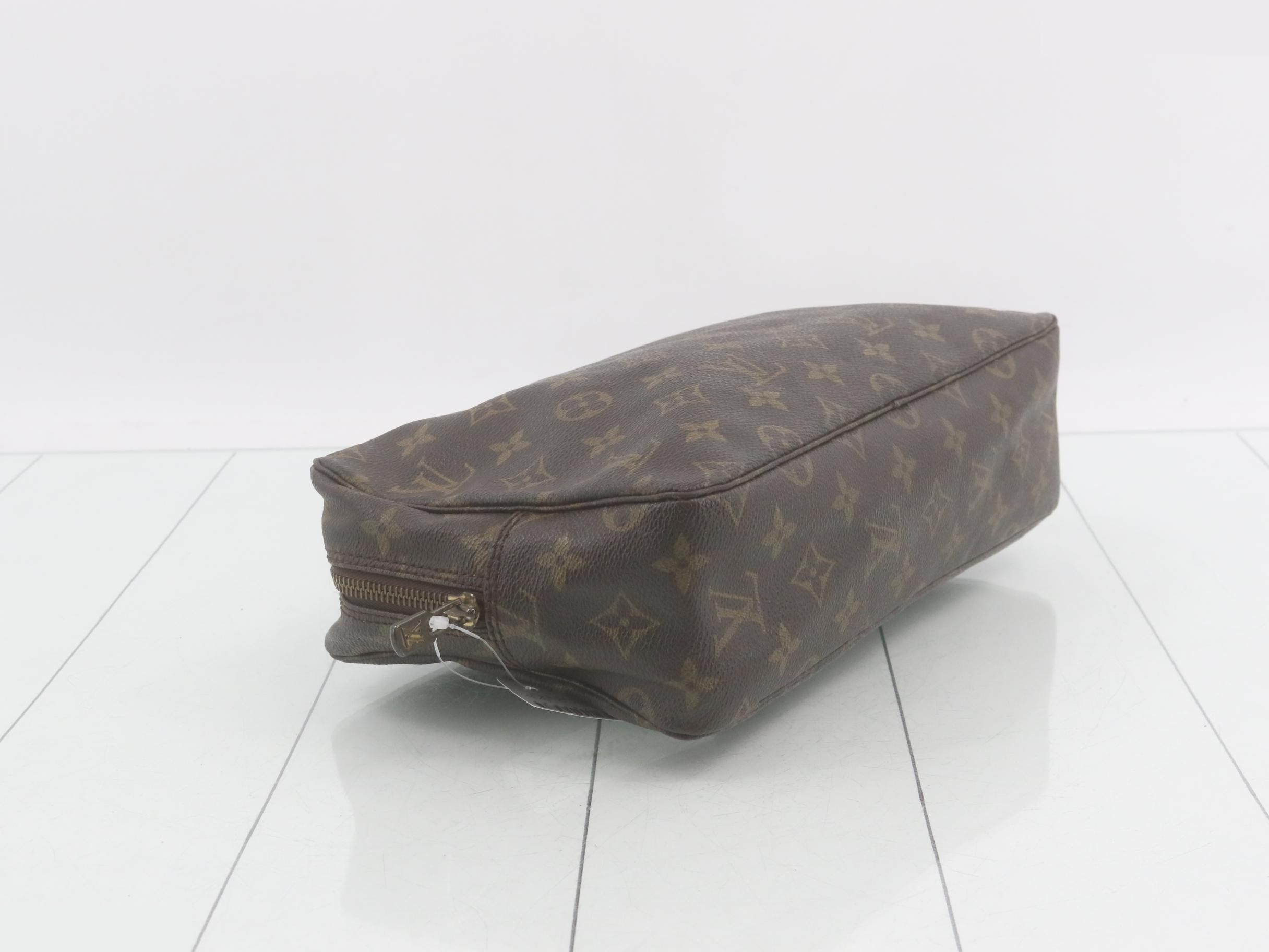 Trousses Toilette 28 Monogram M47522 — view 5