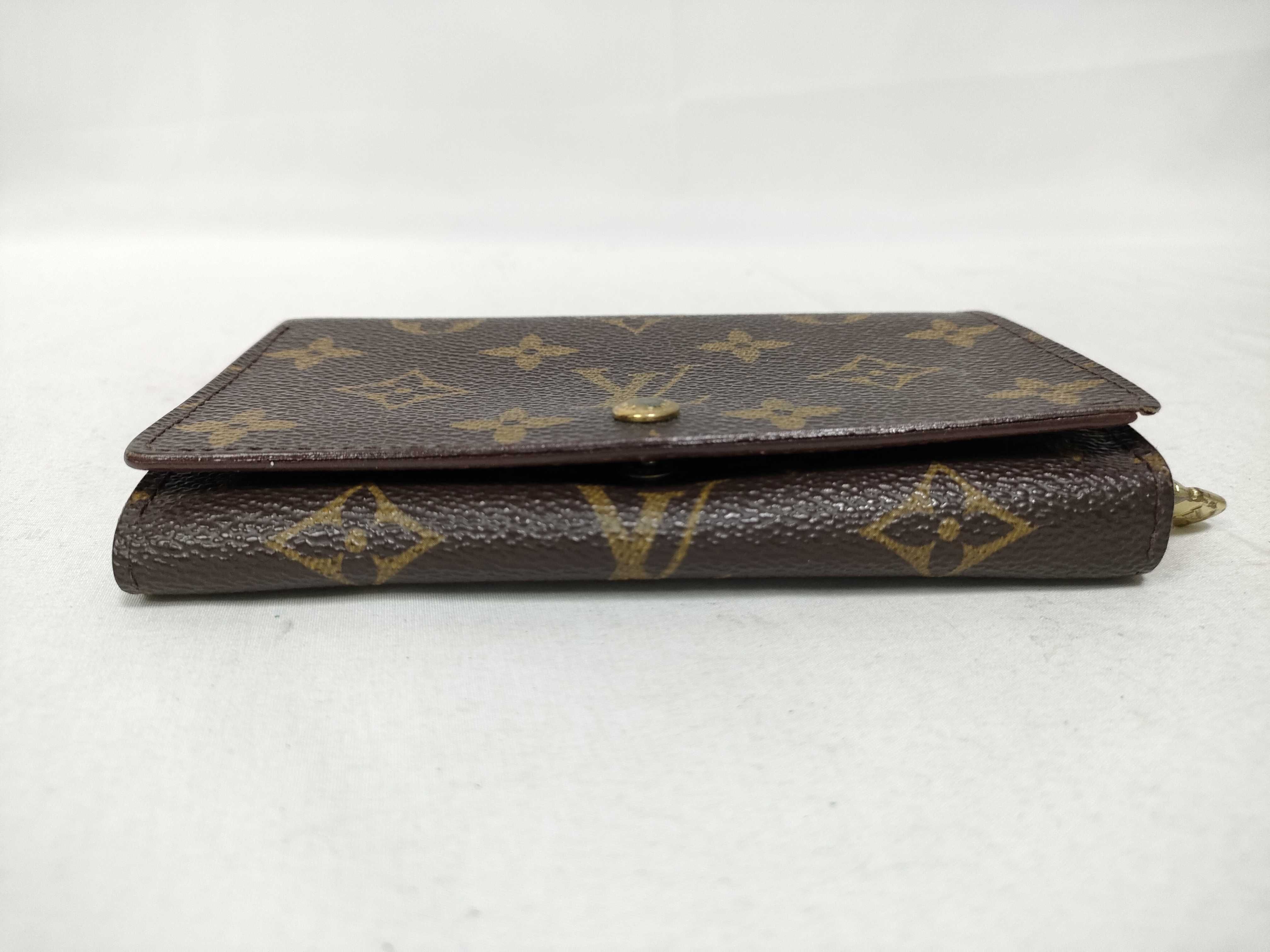 Monogram Louis Vuitton Wallet — view 6