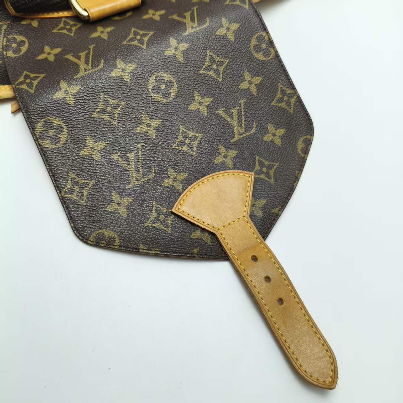 【*Shipped from: China*】LOUIS VUITTON Montsouris PU Backpack — view 10