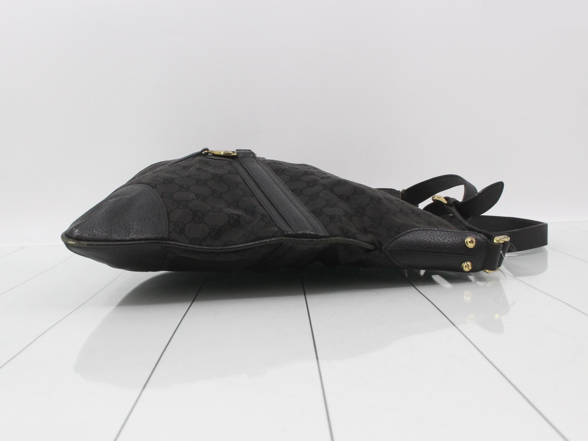 GG Canvas Leather Interlocking G Shoulder Bag, Black — view 3
