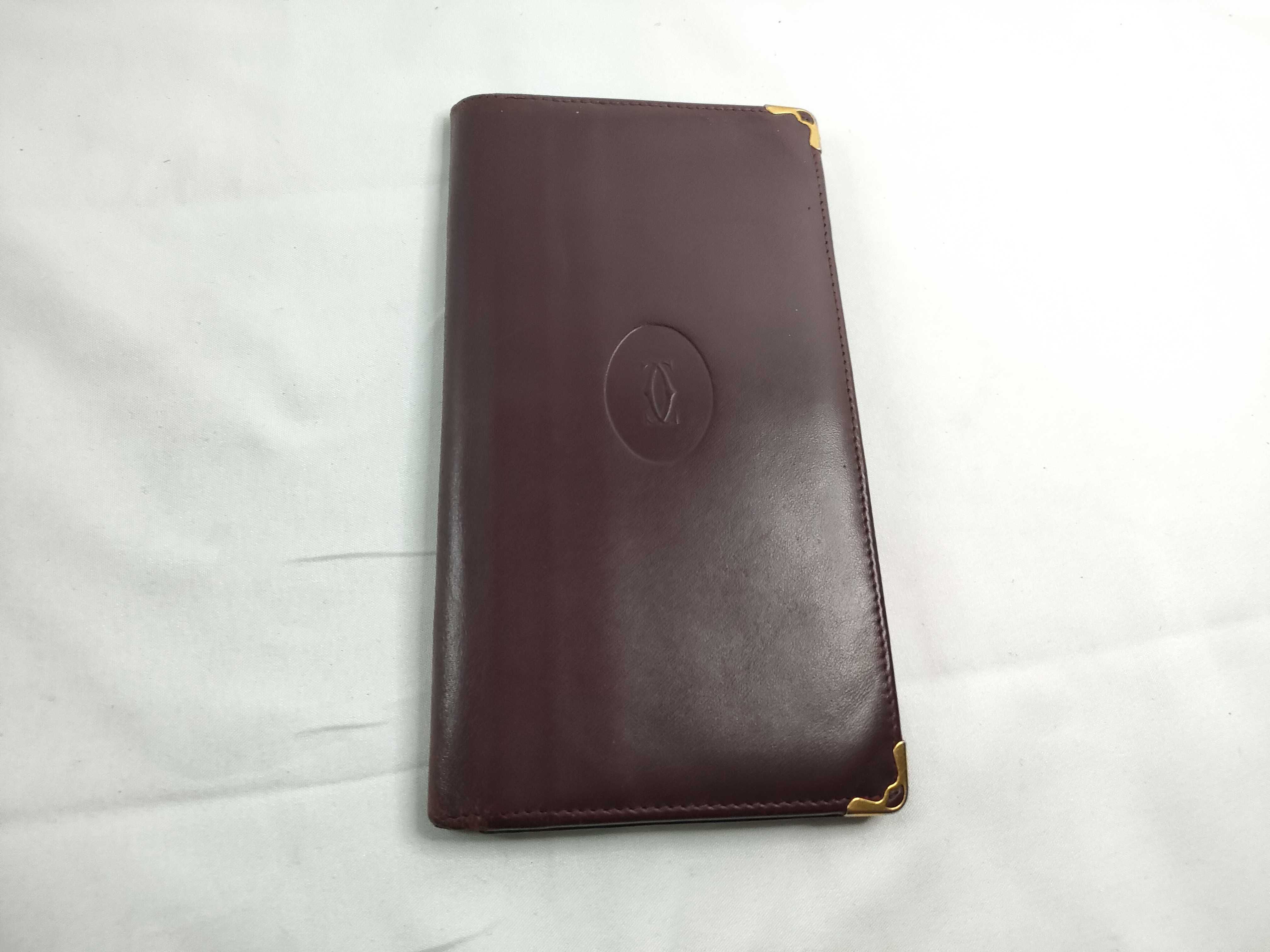 Must line leather wallet (billfold)
