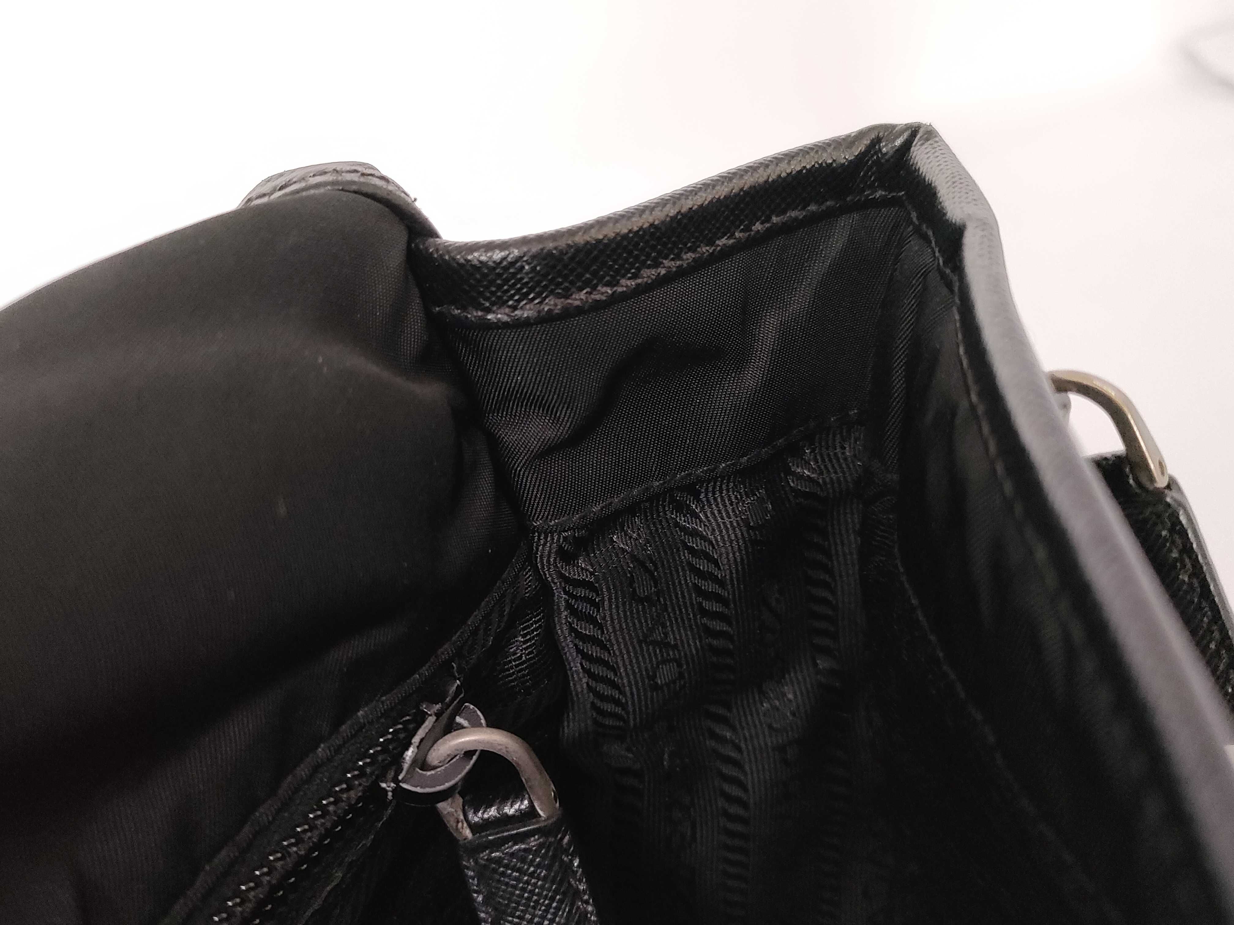 Nylon Messenger Shoulder Bag — view 10