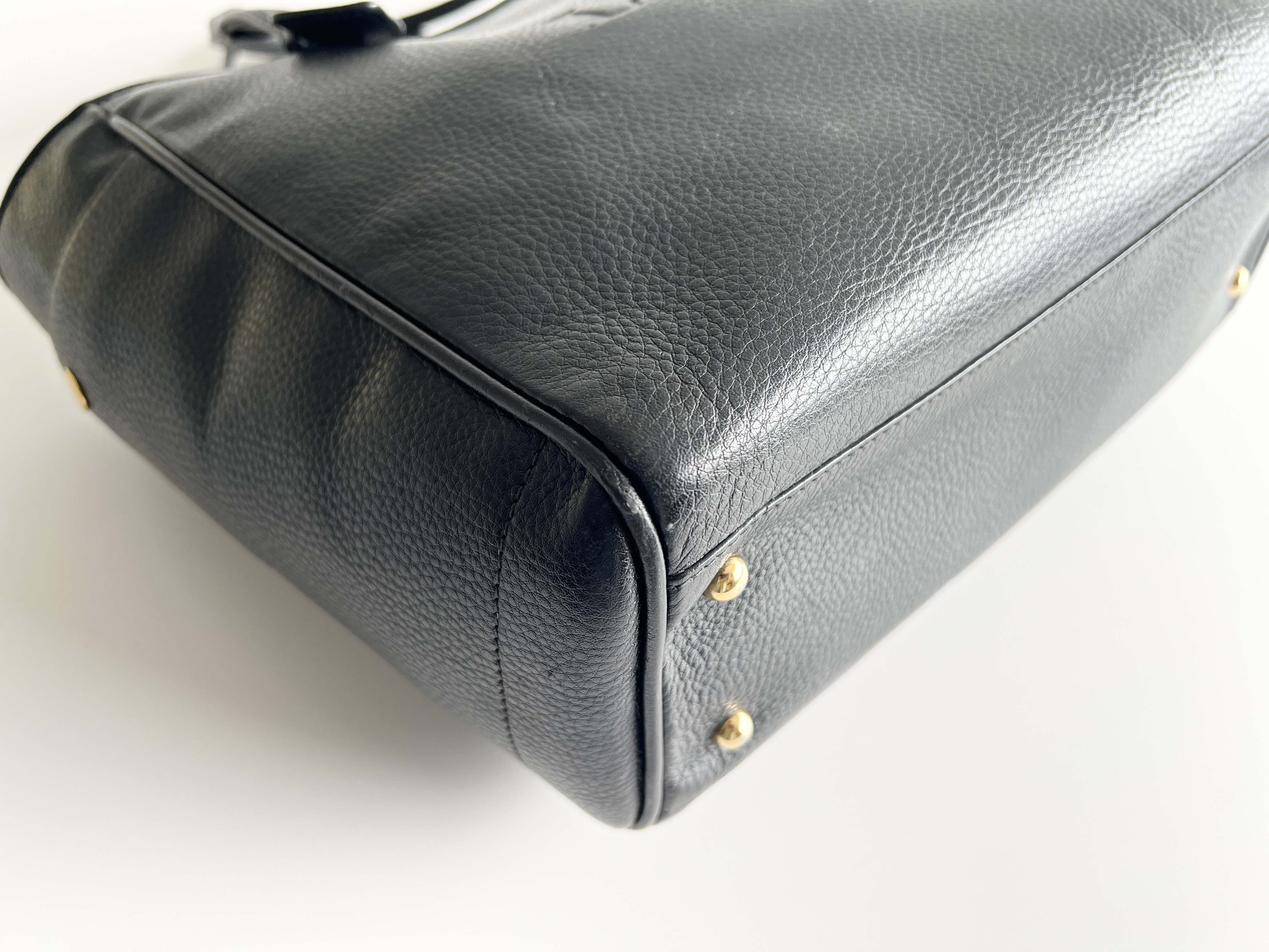Heritage Embossed Logo Leather Handbag Tote Bag — view 12