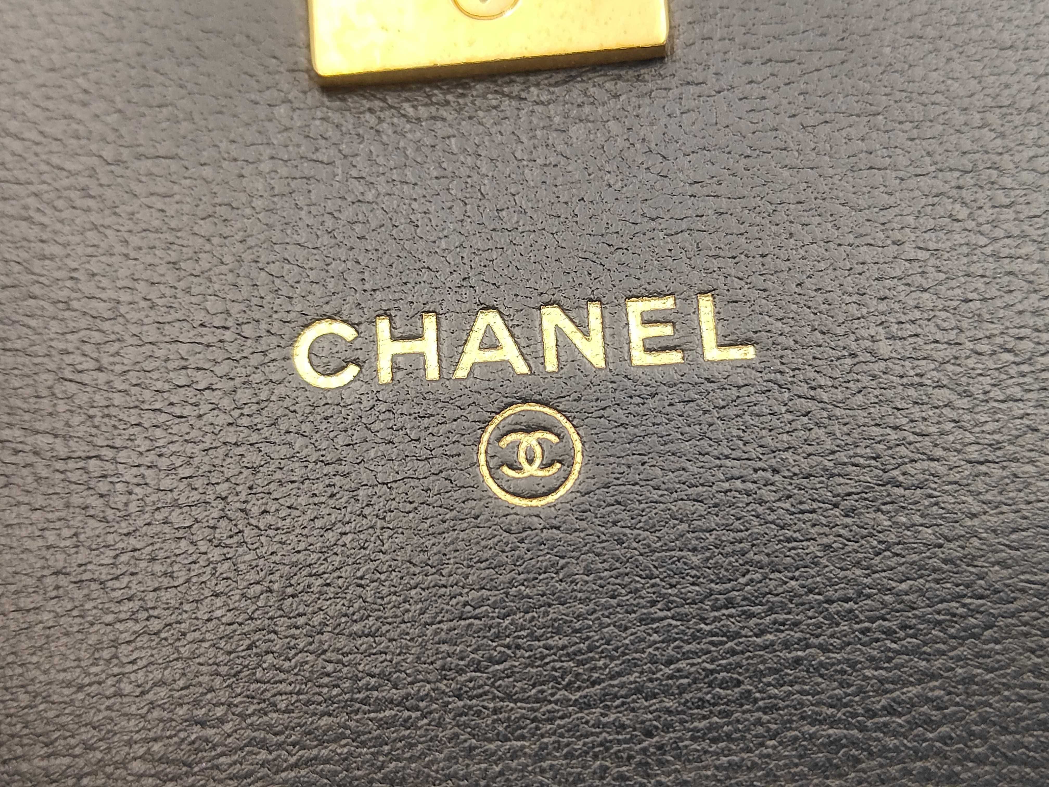 Chain Wallet Mini Matelassé Random Number Shoulder Bag — view 11