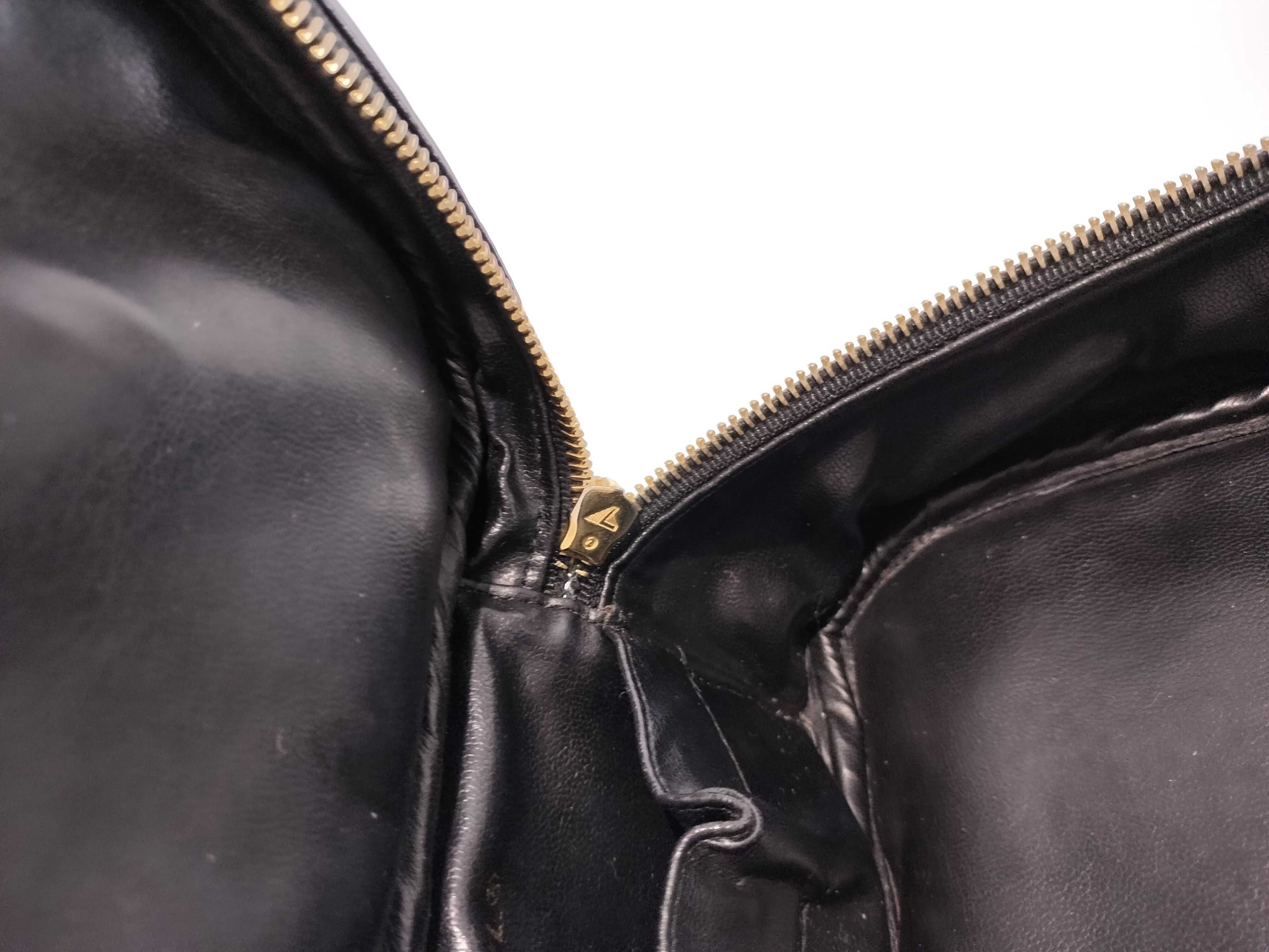 Lambskin Vanity Bag (Horizontal) — view 11