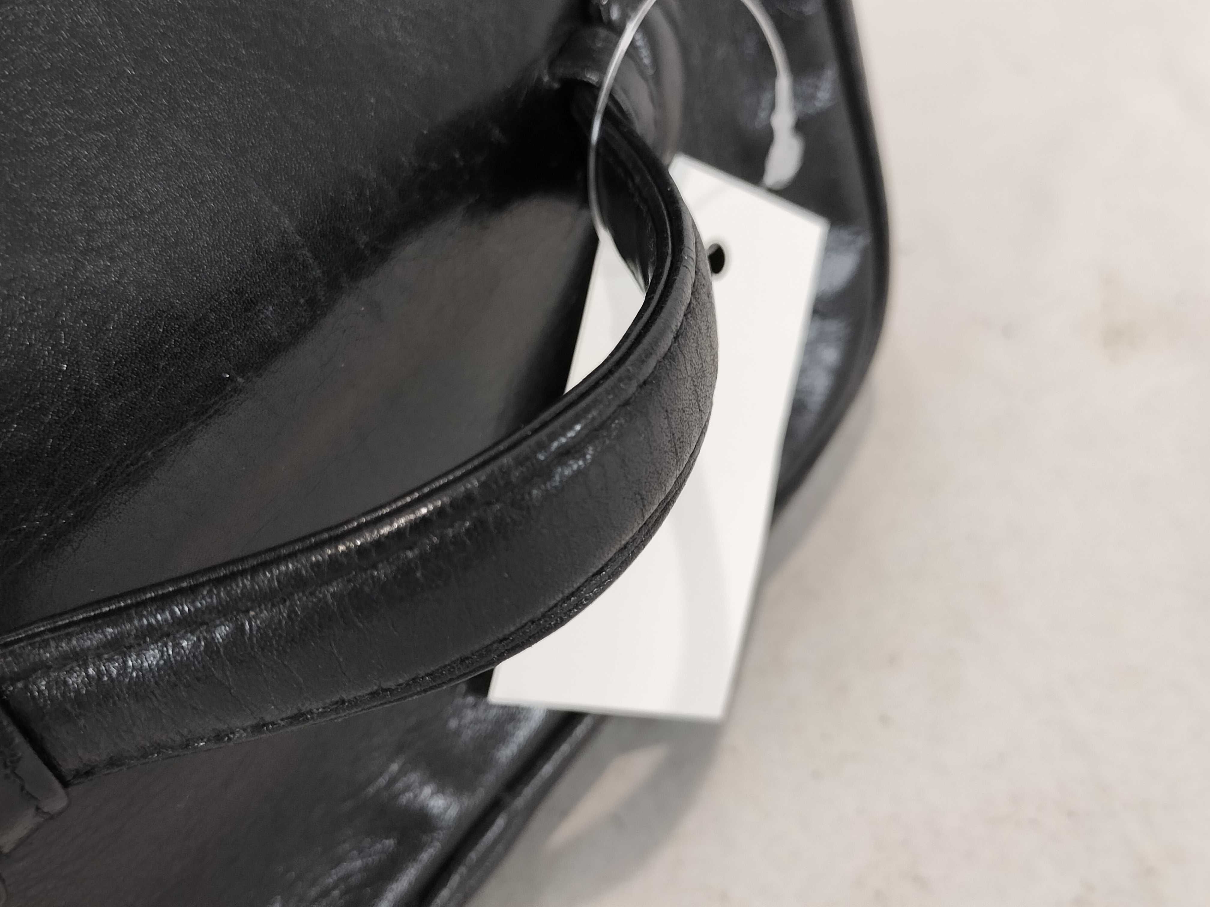 Lambskin Vanity Bag (Horizontal) — view 4