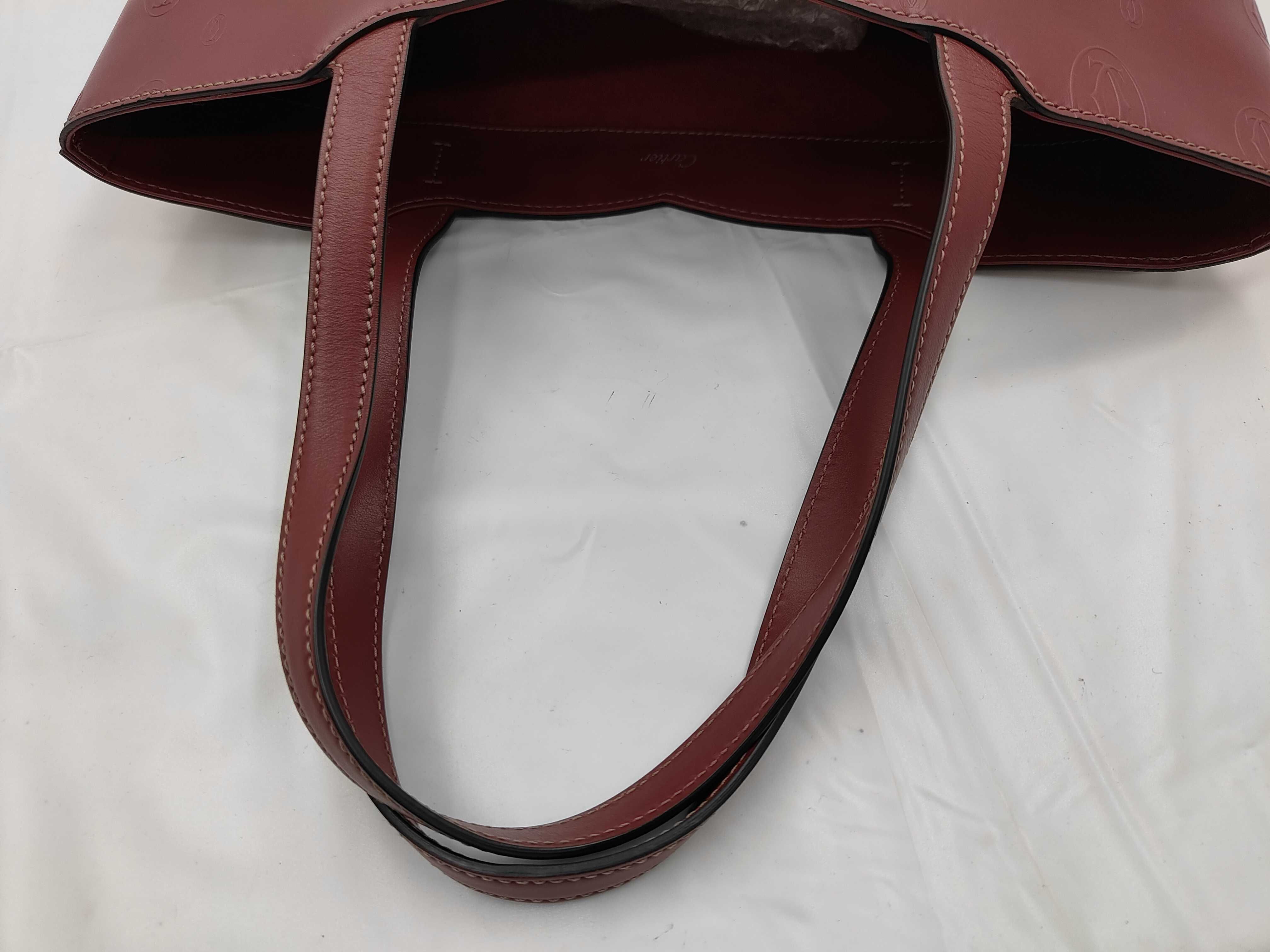 Must Line Tote Bag — view 3