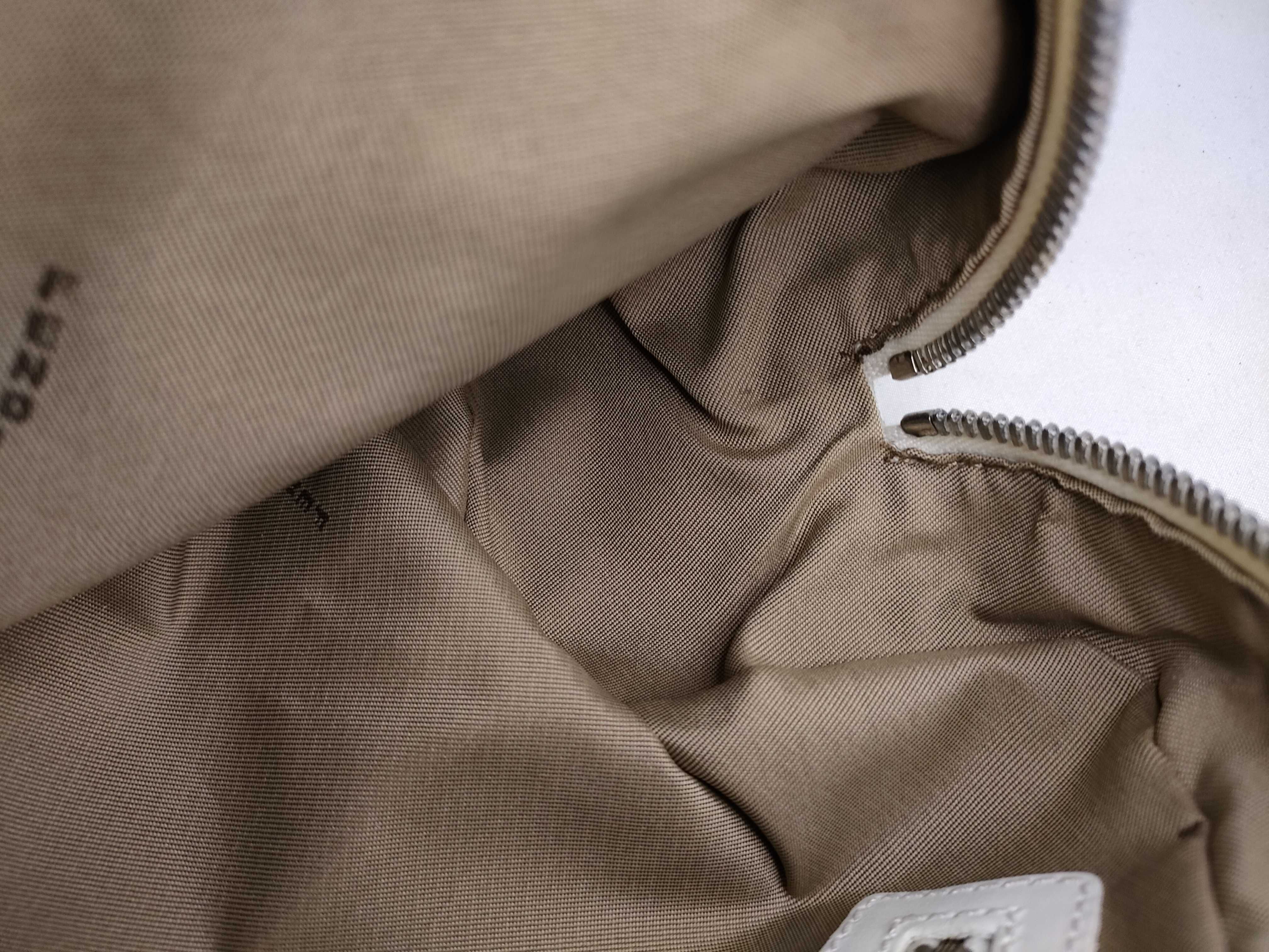 handbag — view 9