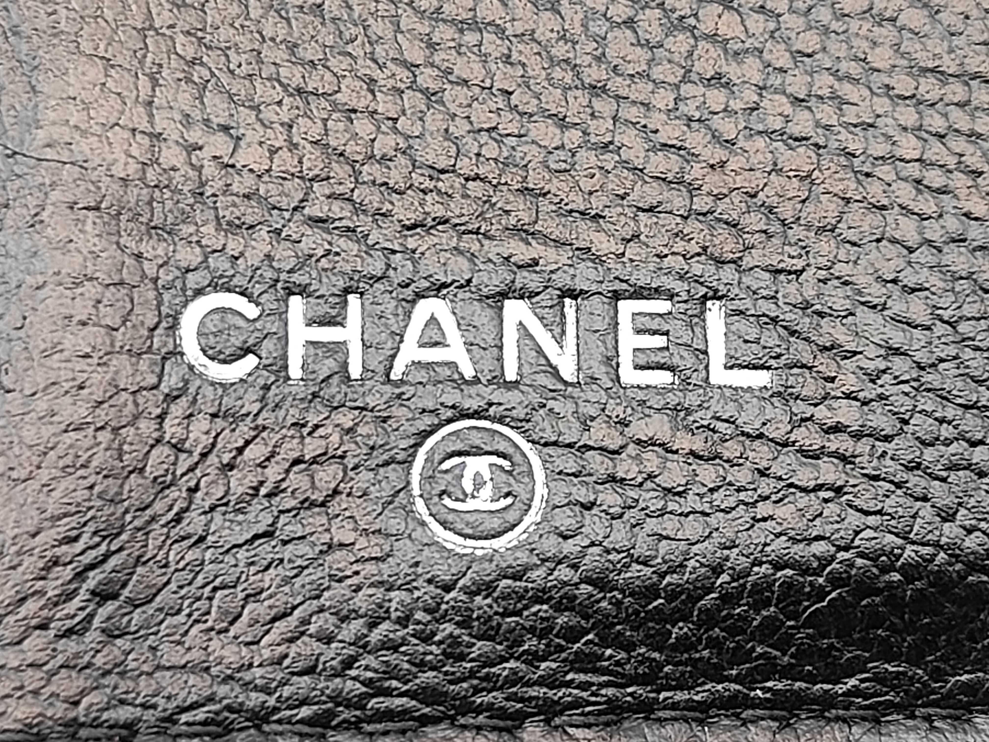 Small Flap Wallet, Tri-fold Wallet — view 7