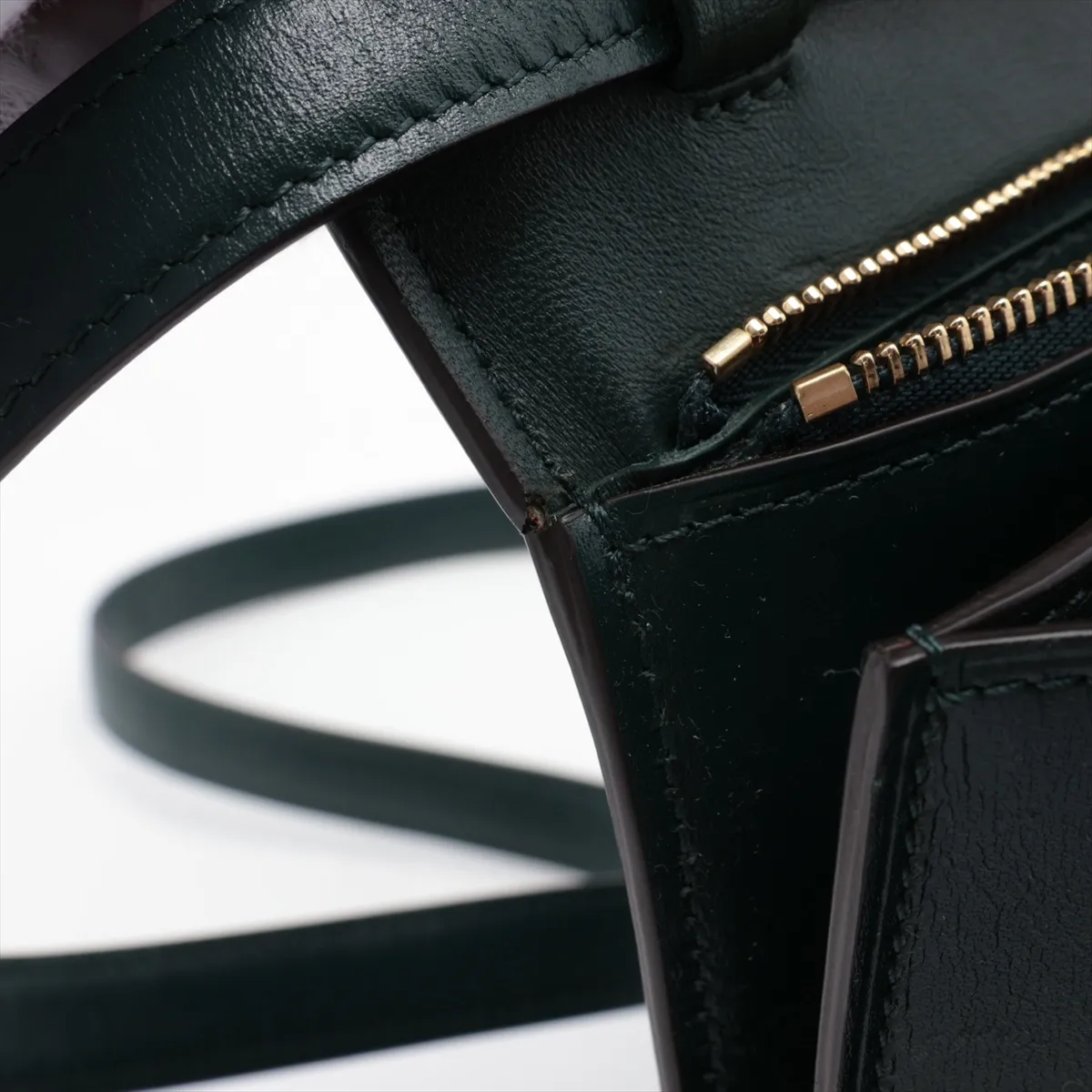 Classic Box Leather Shoulder Bag Green — view 13