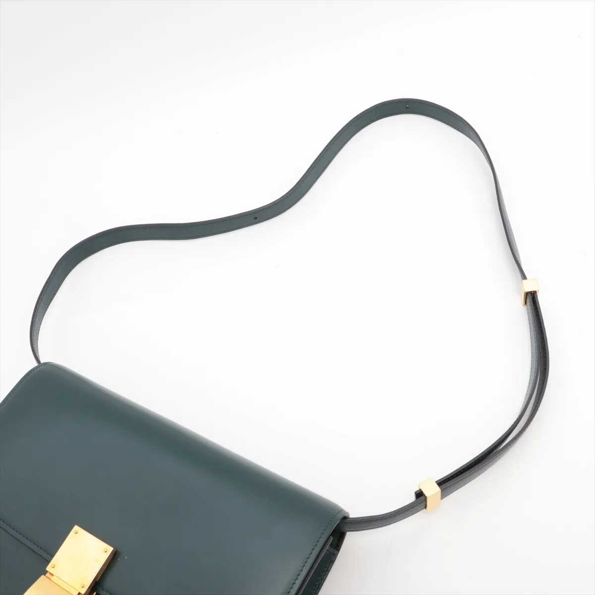 Classic Box Leather Shoulder Bag Green — view 5