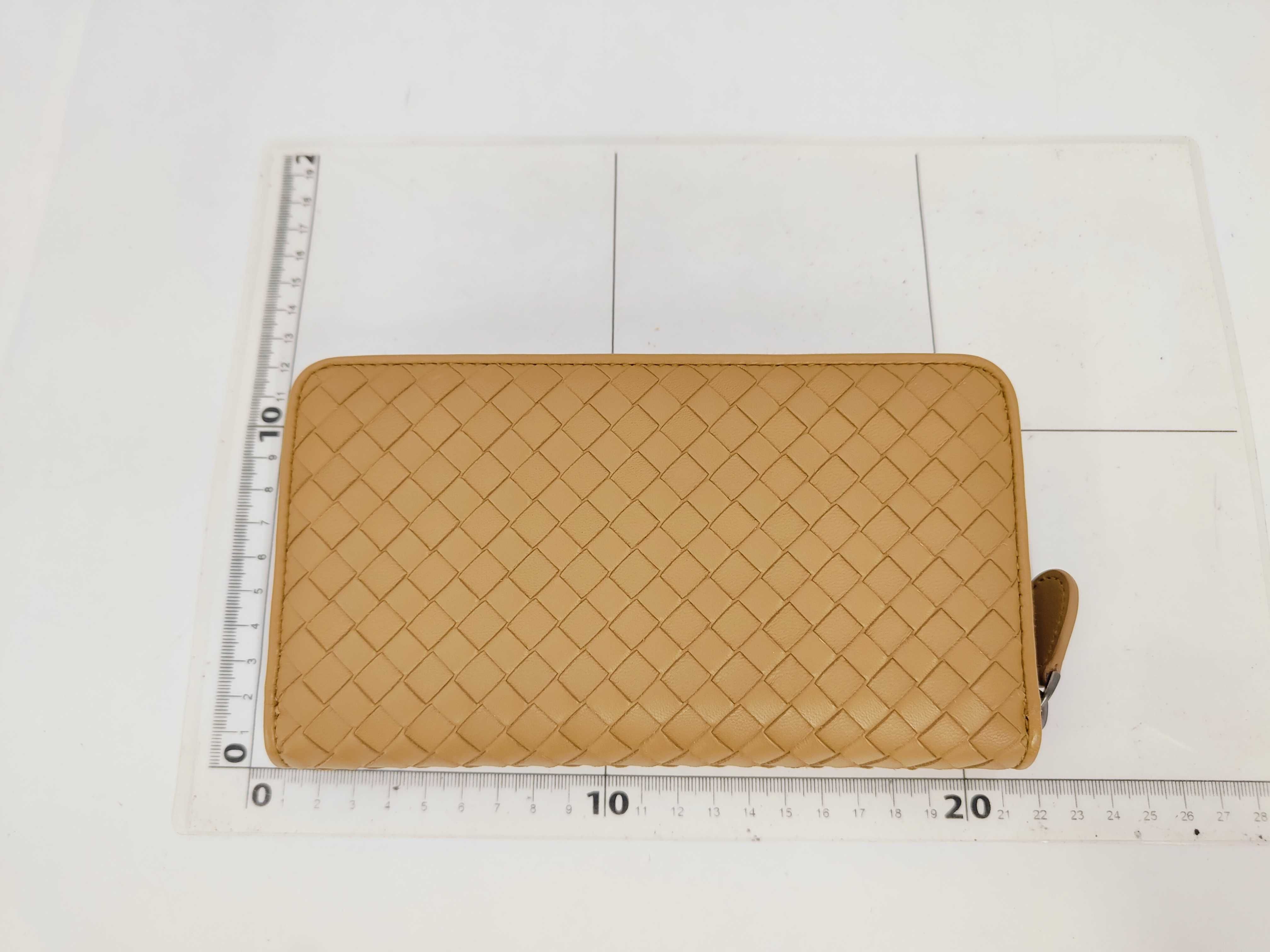 Intrecciato Brand Zip Long Wallet — view 2