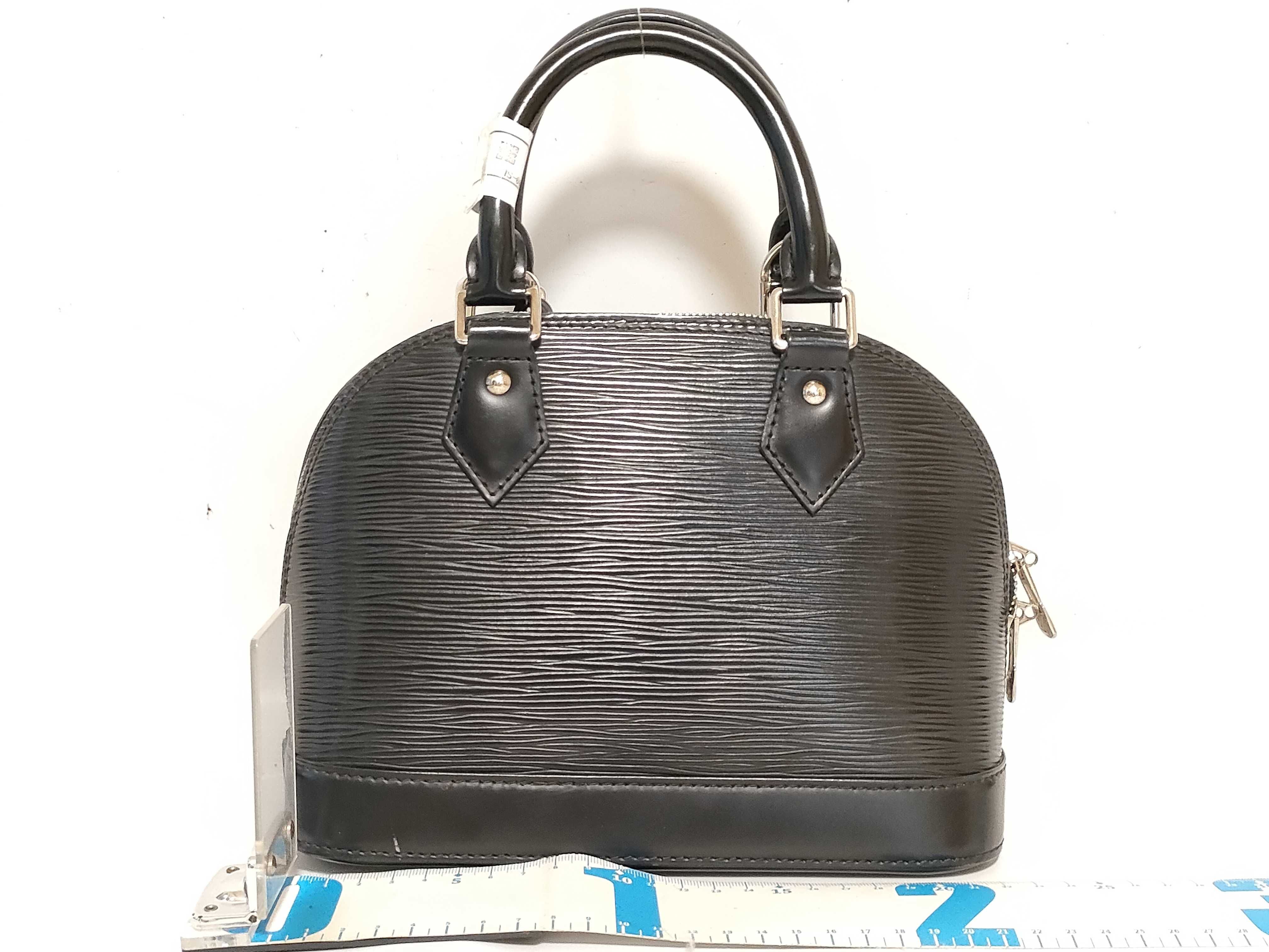 Epi ID- Epi Alma BB M40862 AA4125 Black with strap and cadena lock #AA1 handbag — view 2