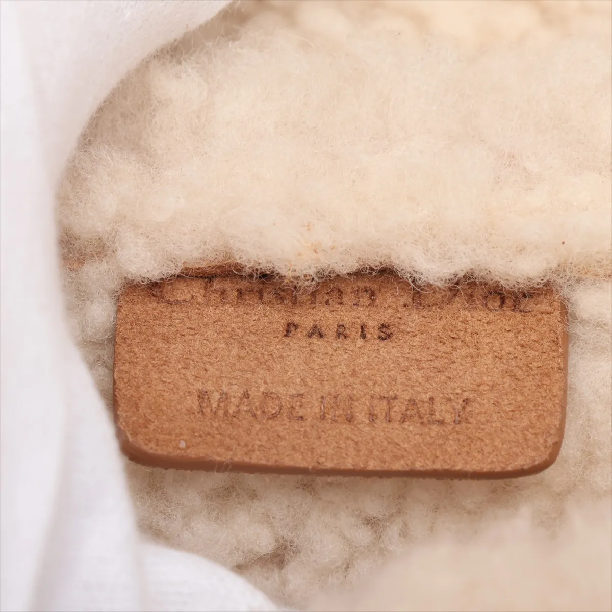 Saddle Bag, Shearling Handbag, Beige x White — view 9