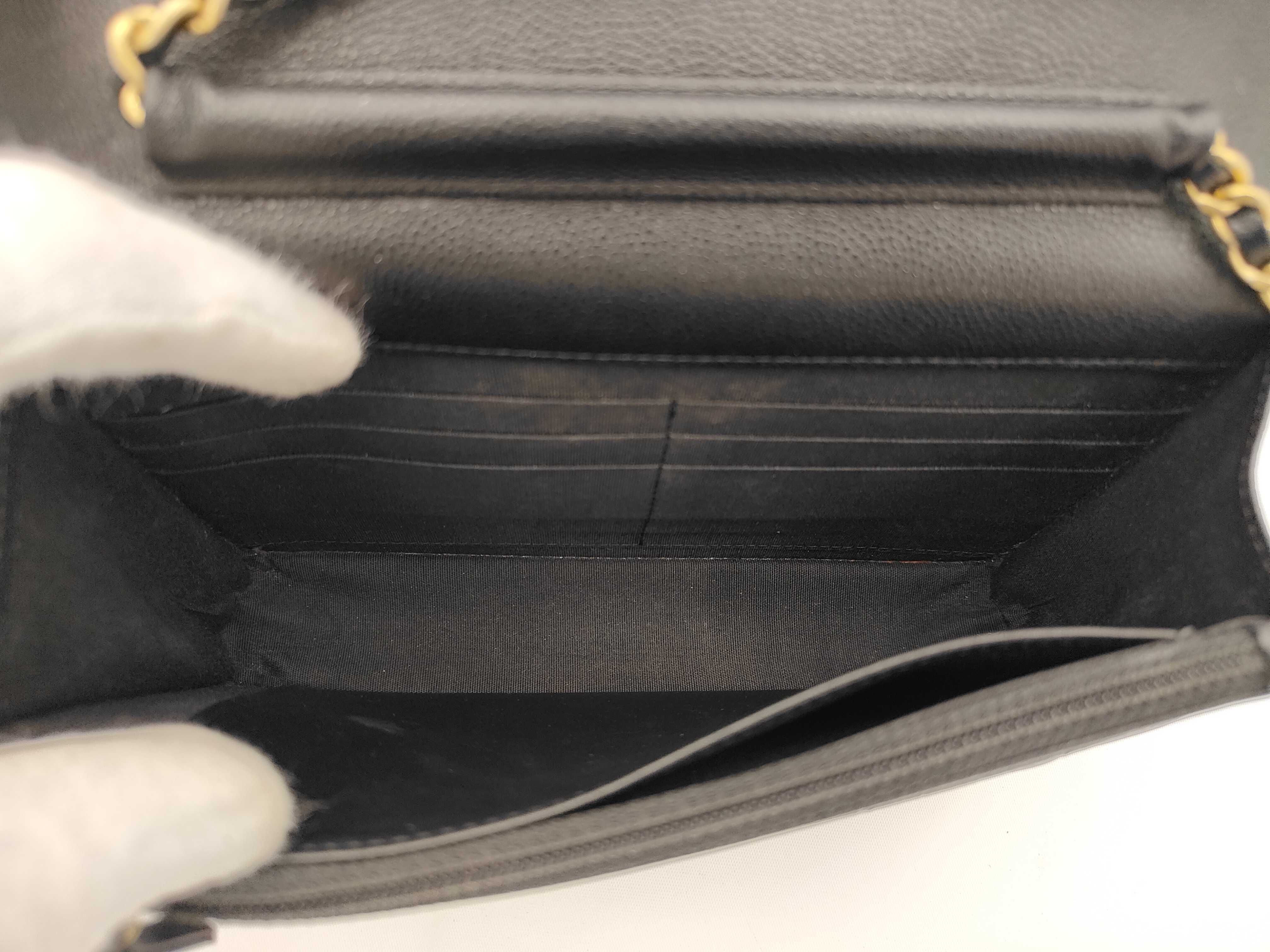 Matelassé 2-Way Chain Wallet Caviar Leather Black Shoulder Bag — view 11