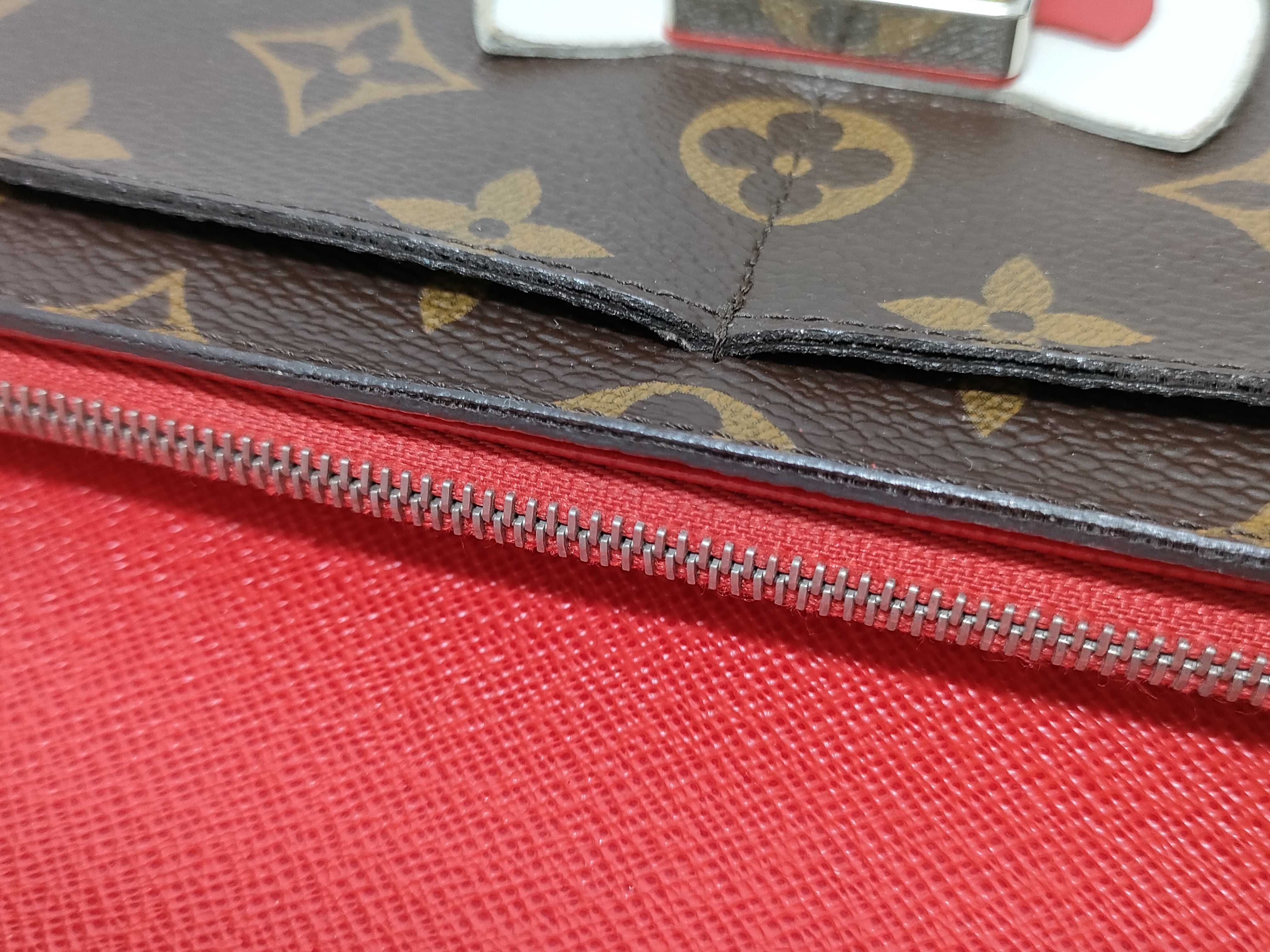 Monogram Portefeuille Sarah M60791 Bi-fold Long Wallet — view 9