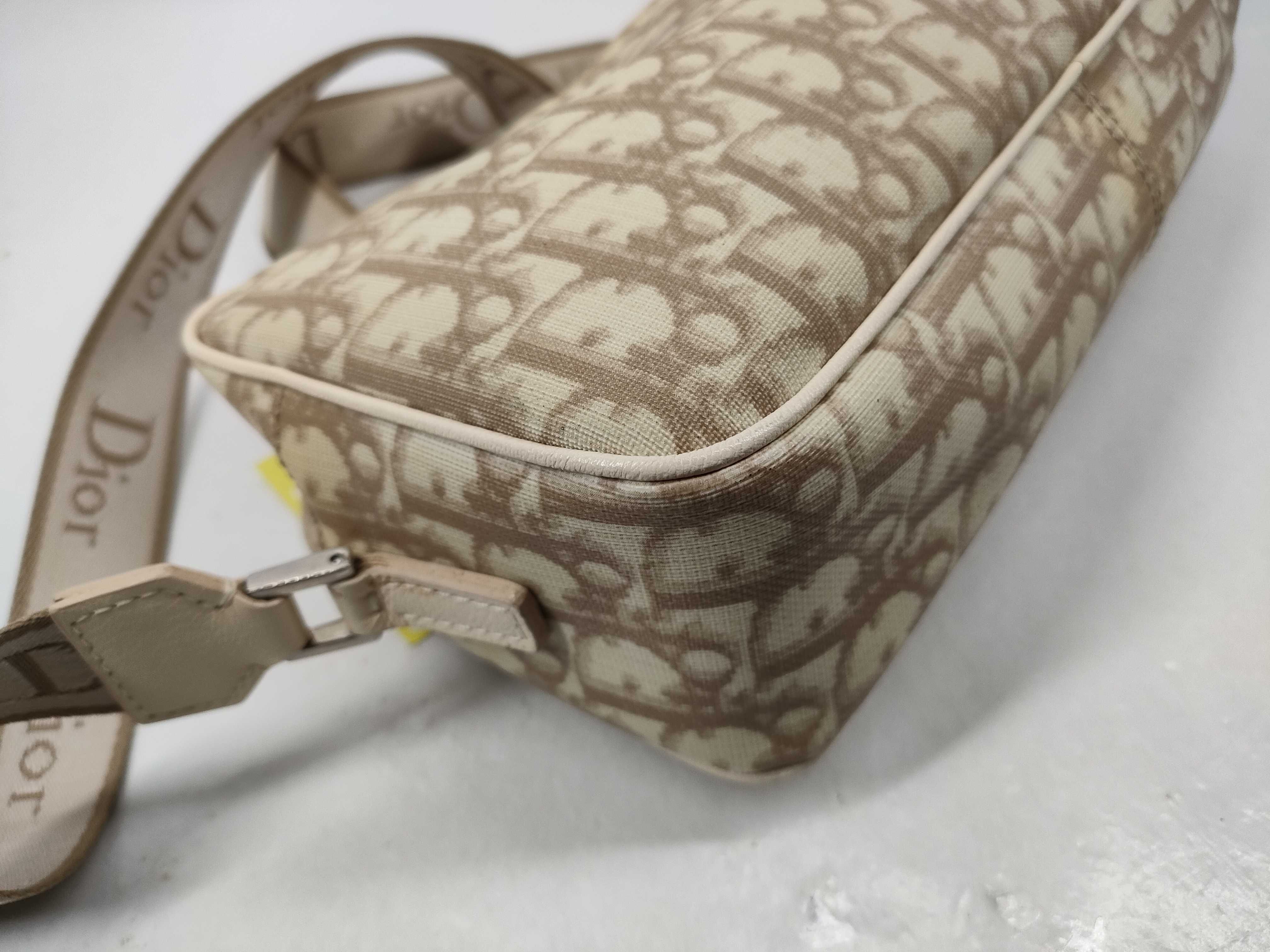 Trotter Floral Shoulder Bag — view 6