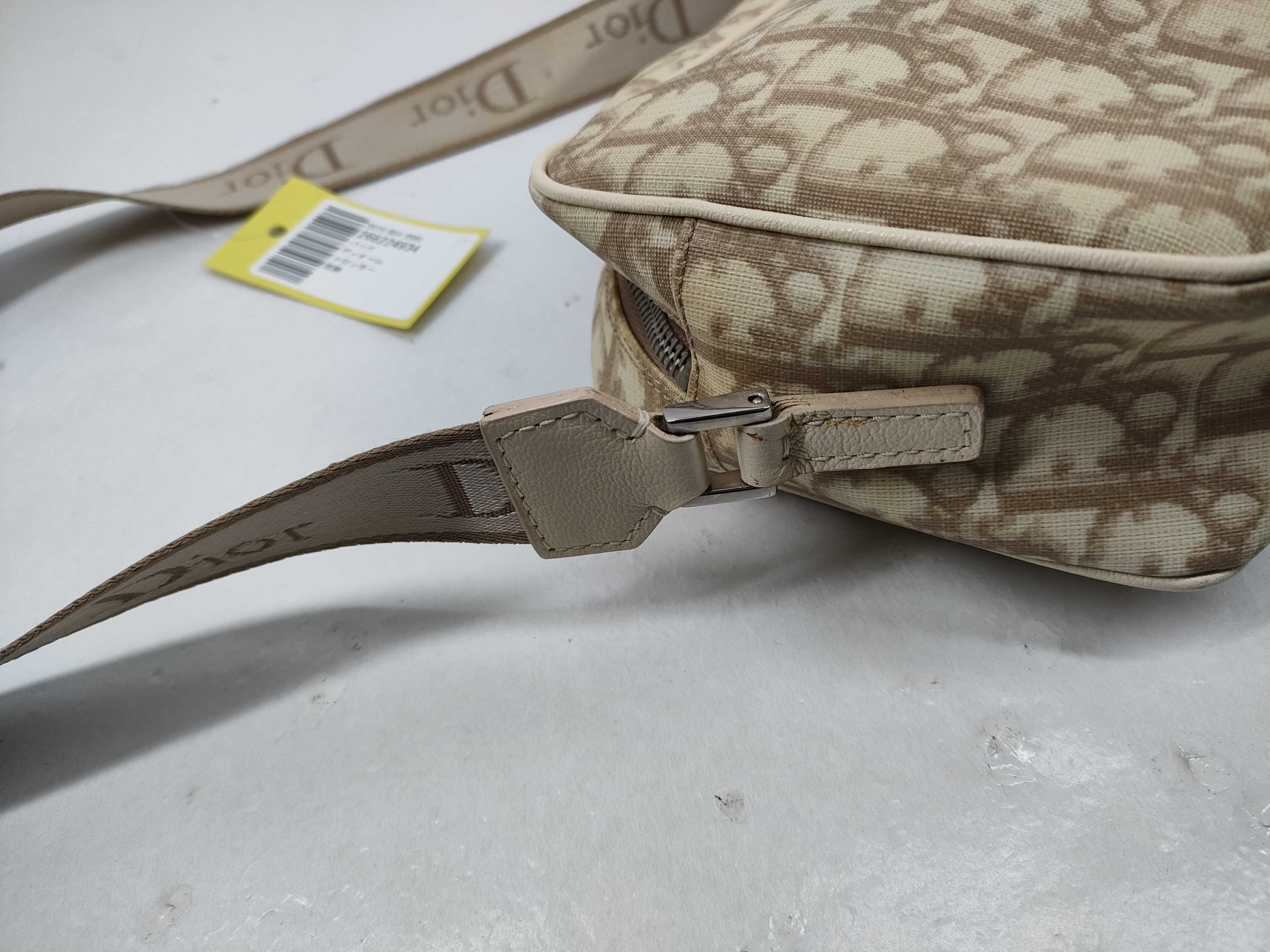 Trotter Floral Shoulder Bag — view 7