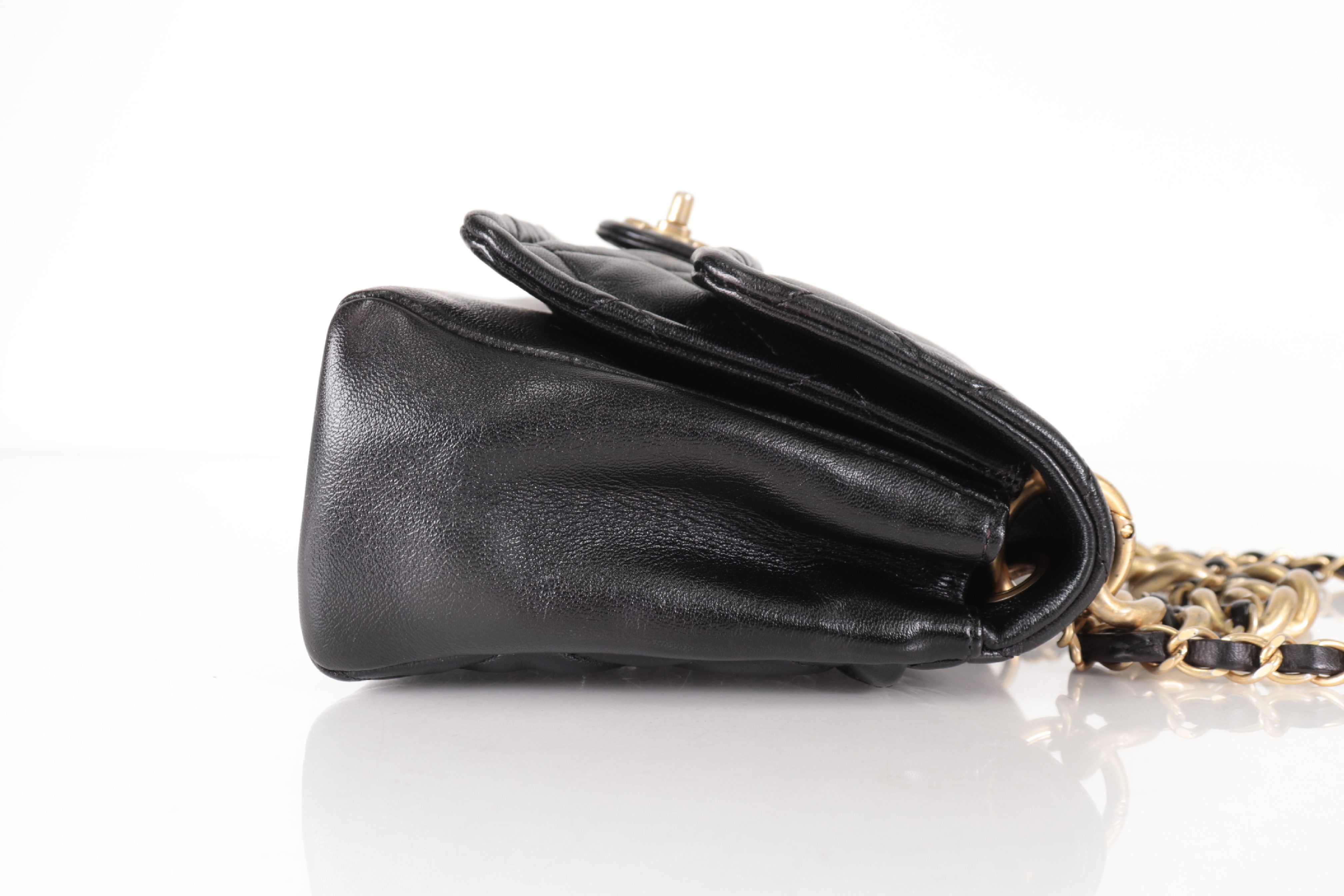 Lambskin 2-Way Chain Shoulder Bag (Serial Number 28) — view 5