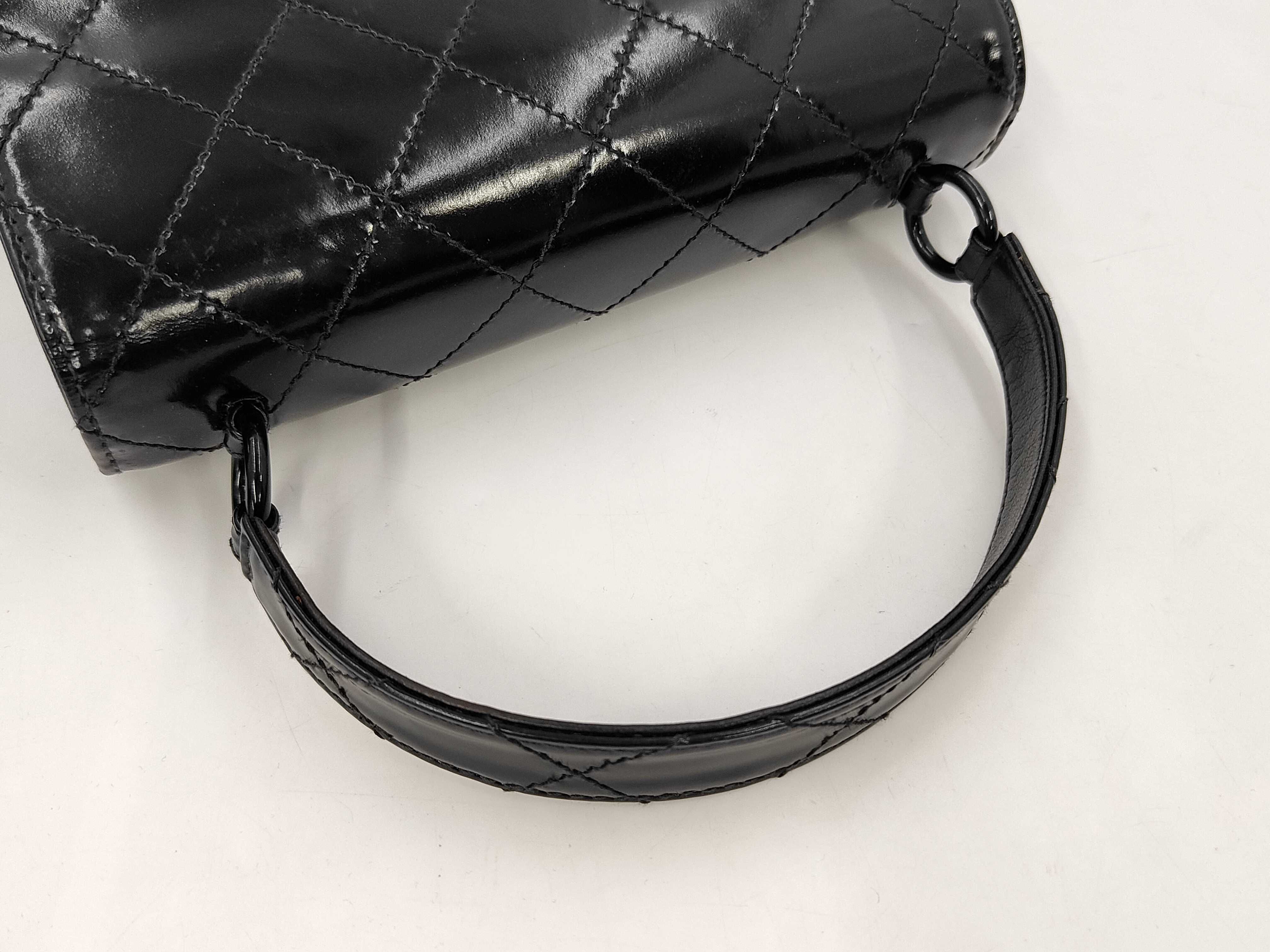 Matelassé Patent Leather Handbag Shoulder Bag — view 5