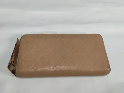 Monogram Empreinte Beige Zippy Wallet