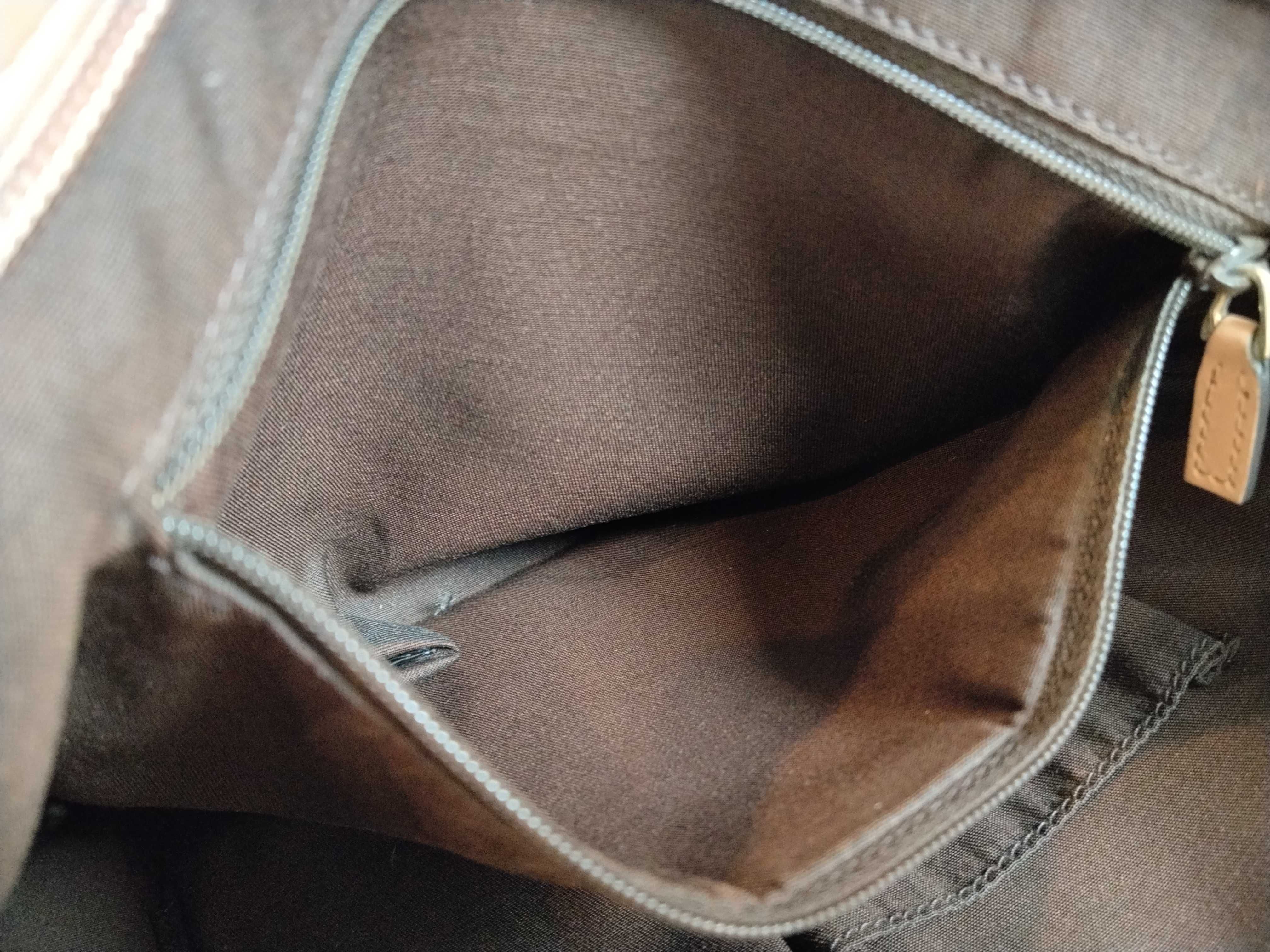 GG Canvas Shoulder Bag 388924 — view 12