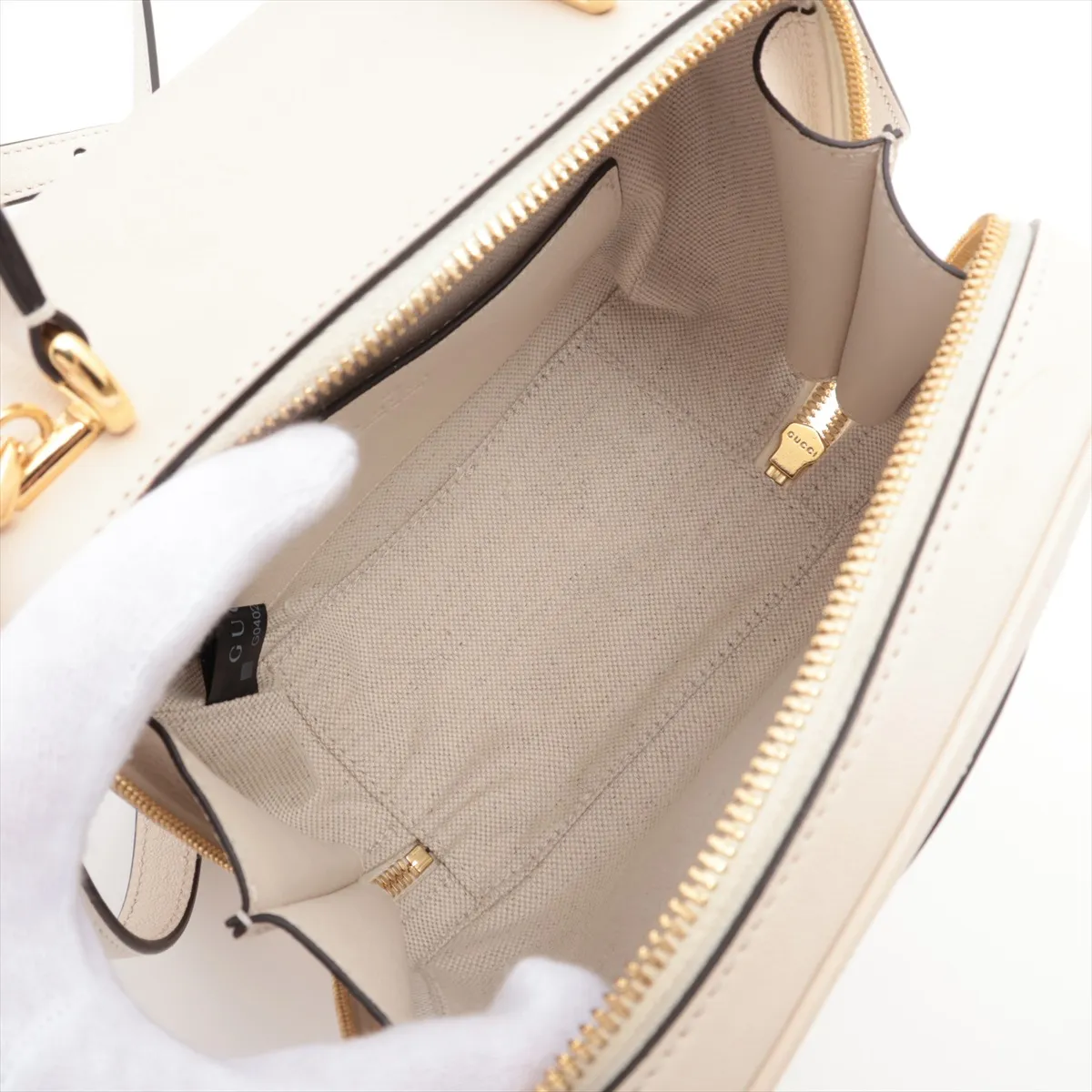 Blondie Leather 2WAY Handbag White 744434 — view 8