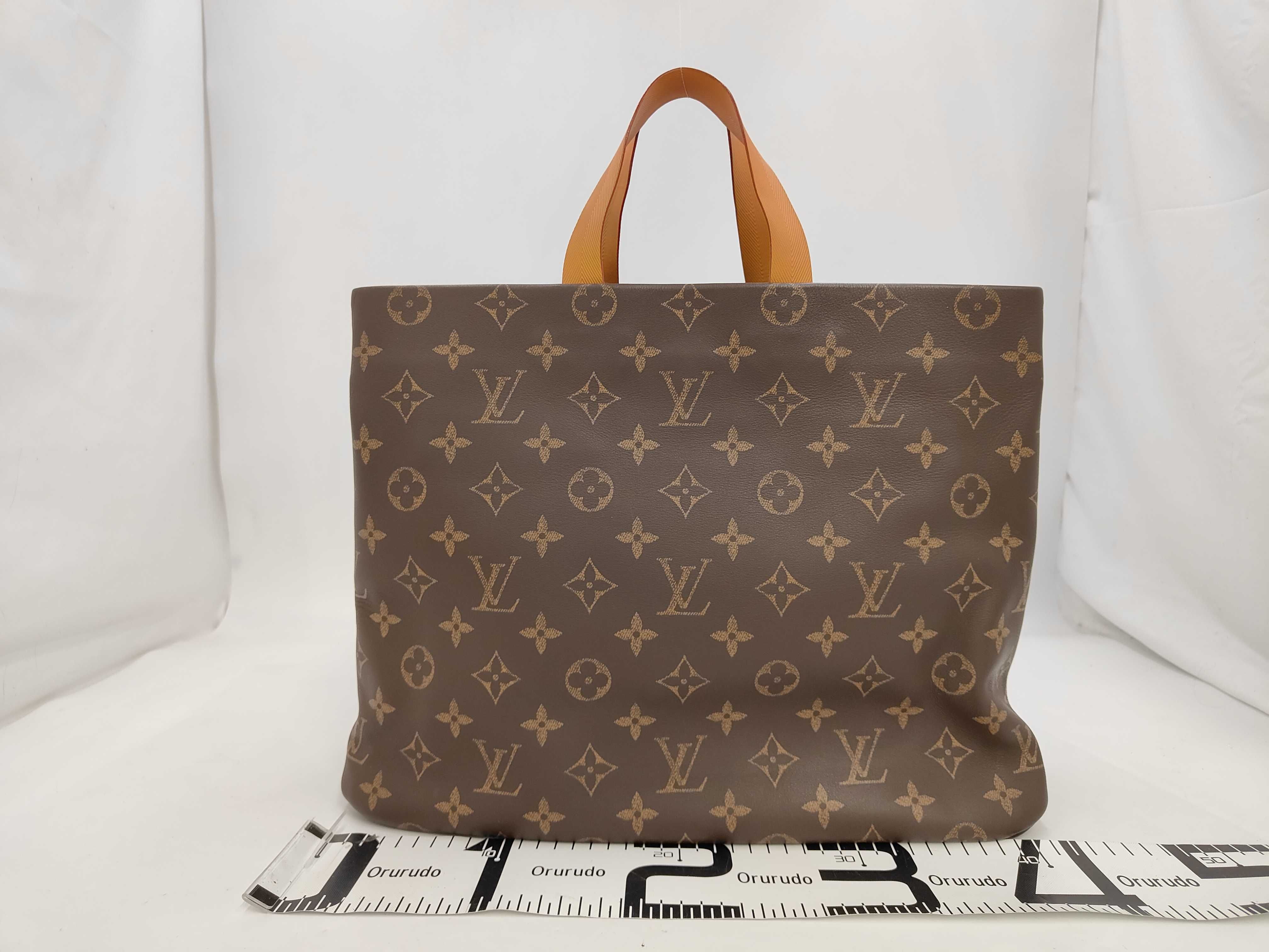 Monogram Shopper Tote MM 2-way Shoulder Bag — view 2