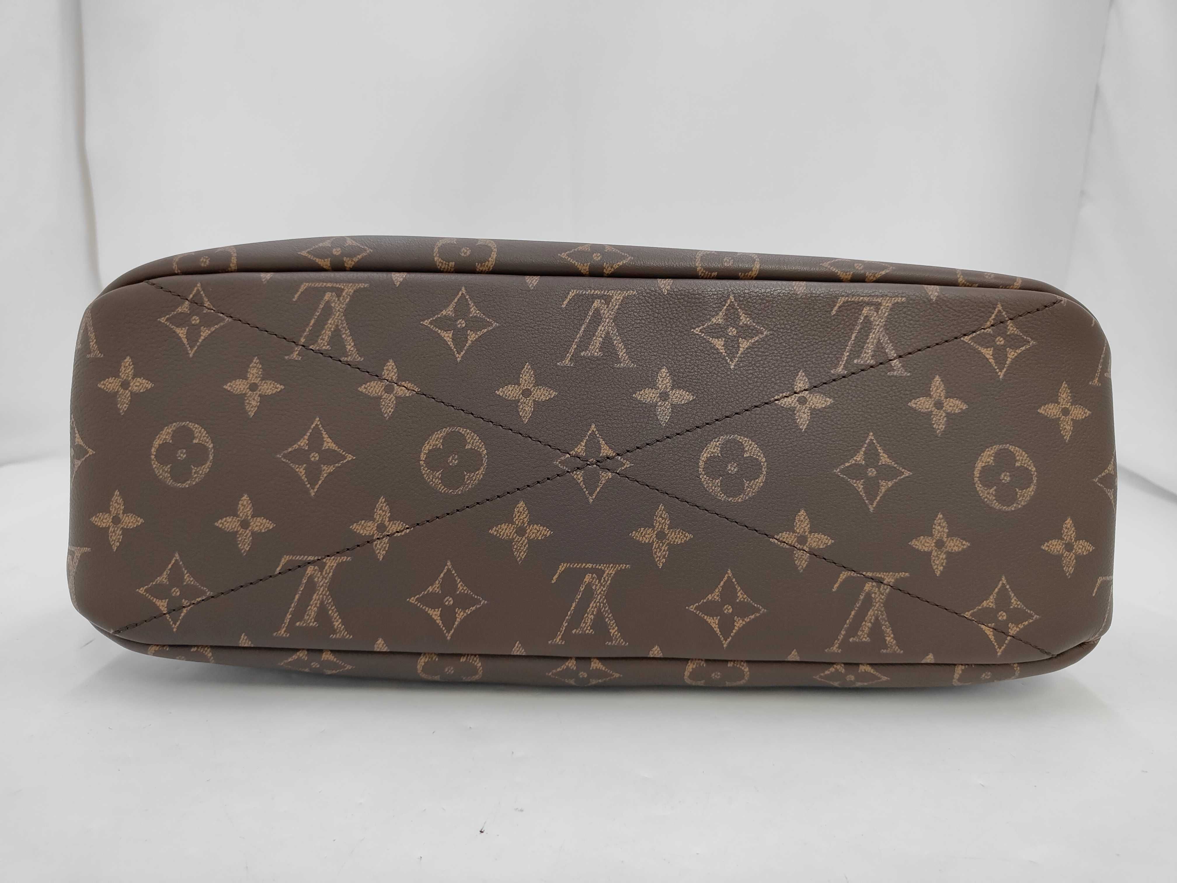 Monogram Shopper Tote MM 2-way Shoulder Bag — view 3