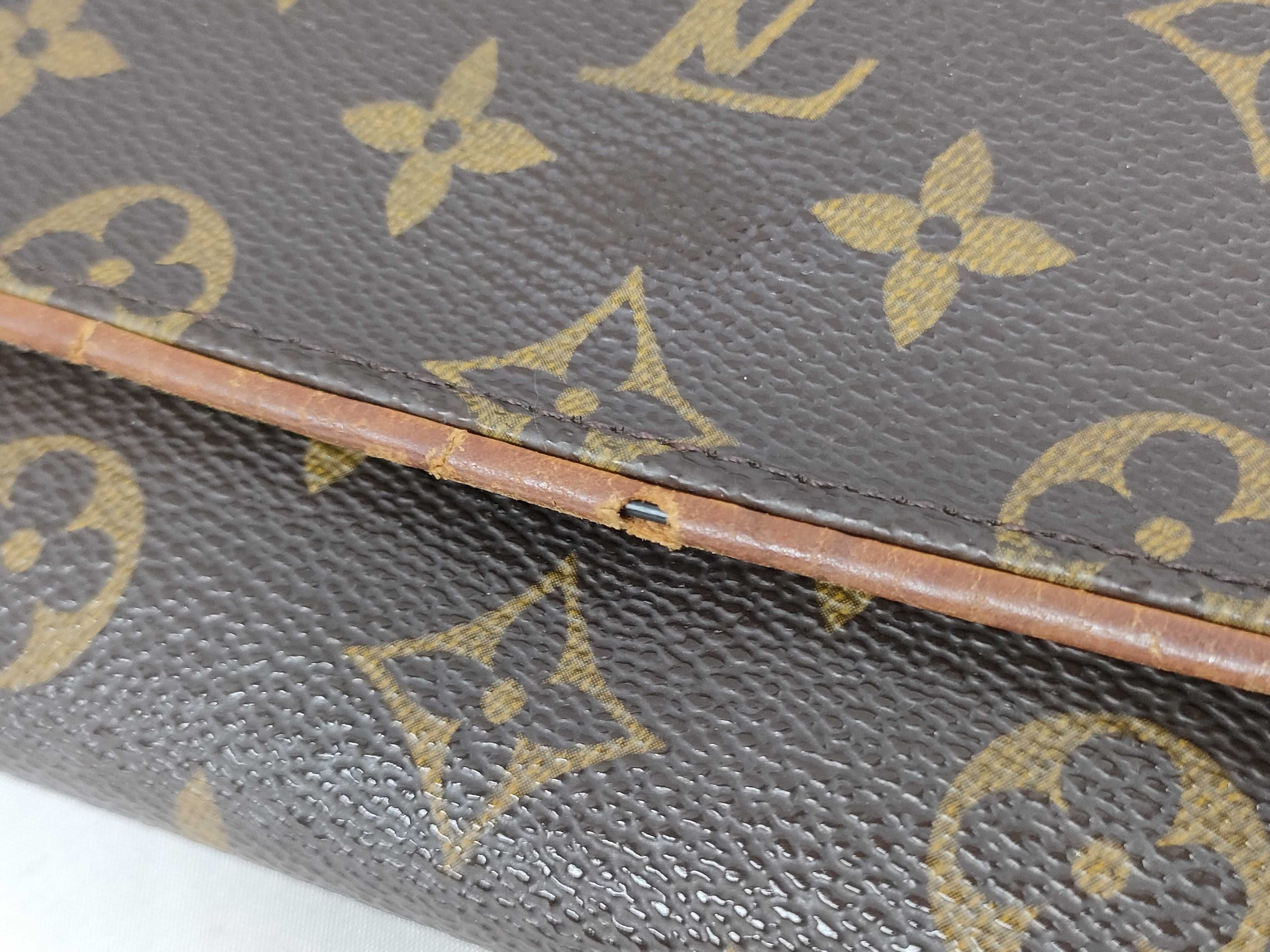Monogram LV Reporter CA0011 Shoulder Bag — view 8
