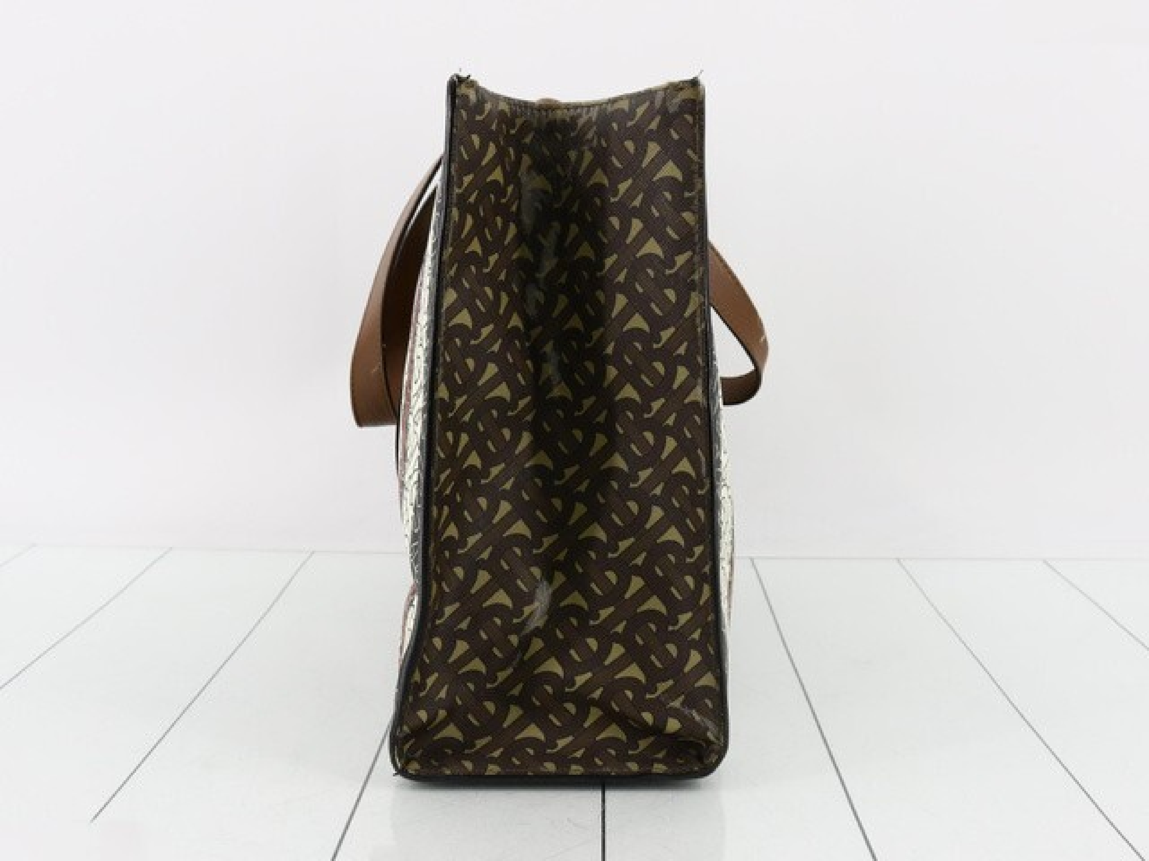 TB Logo Tote Bag — view 6