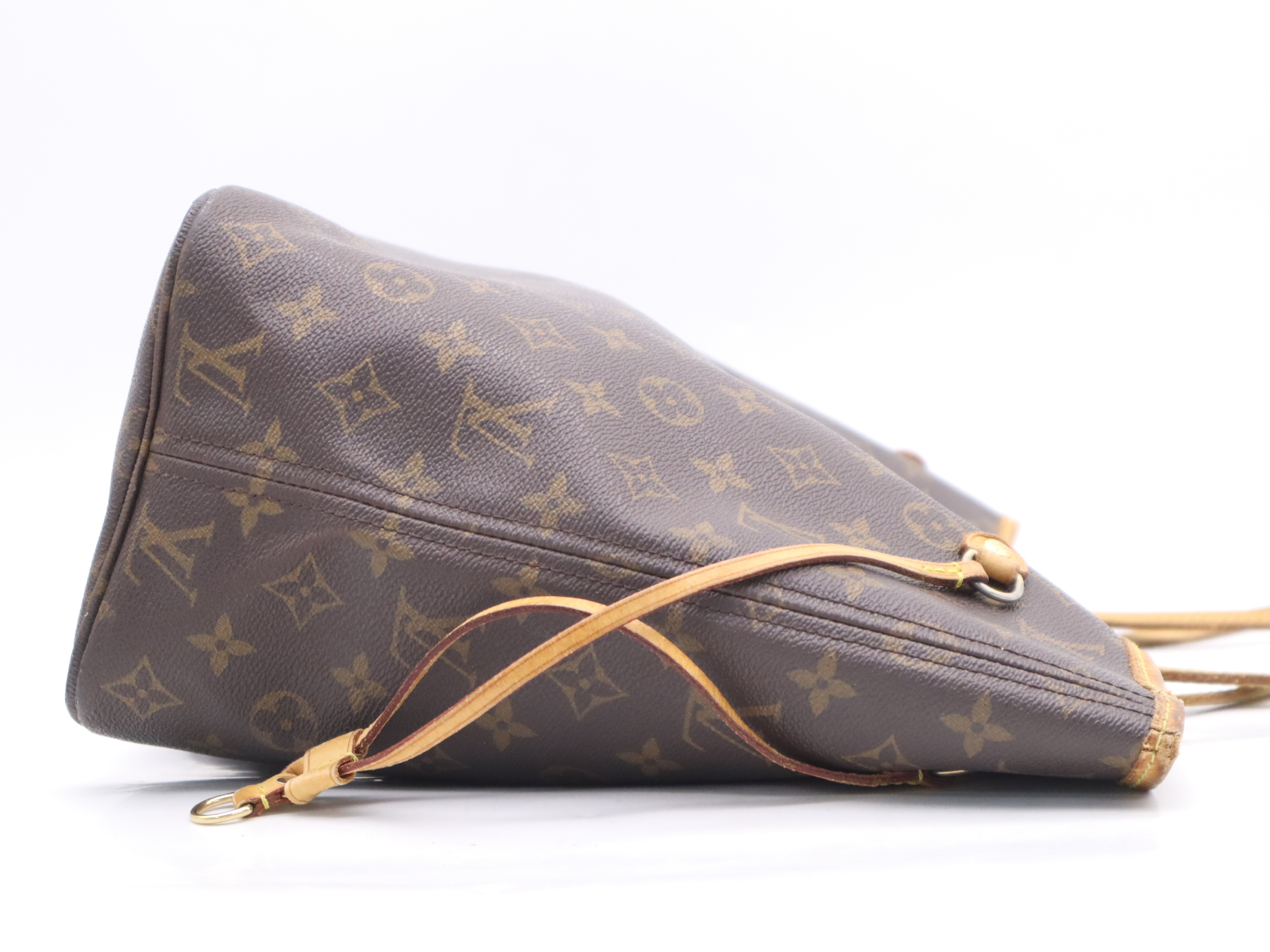M40156 Monogram Neverfull MM (Old Model) Handbag — view 5