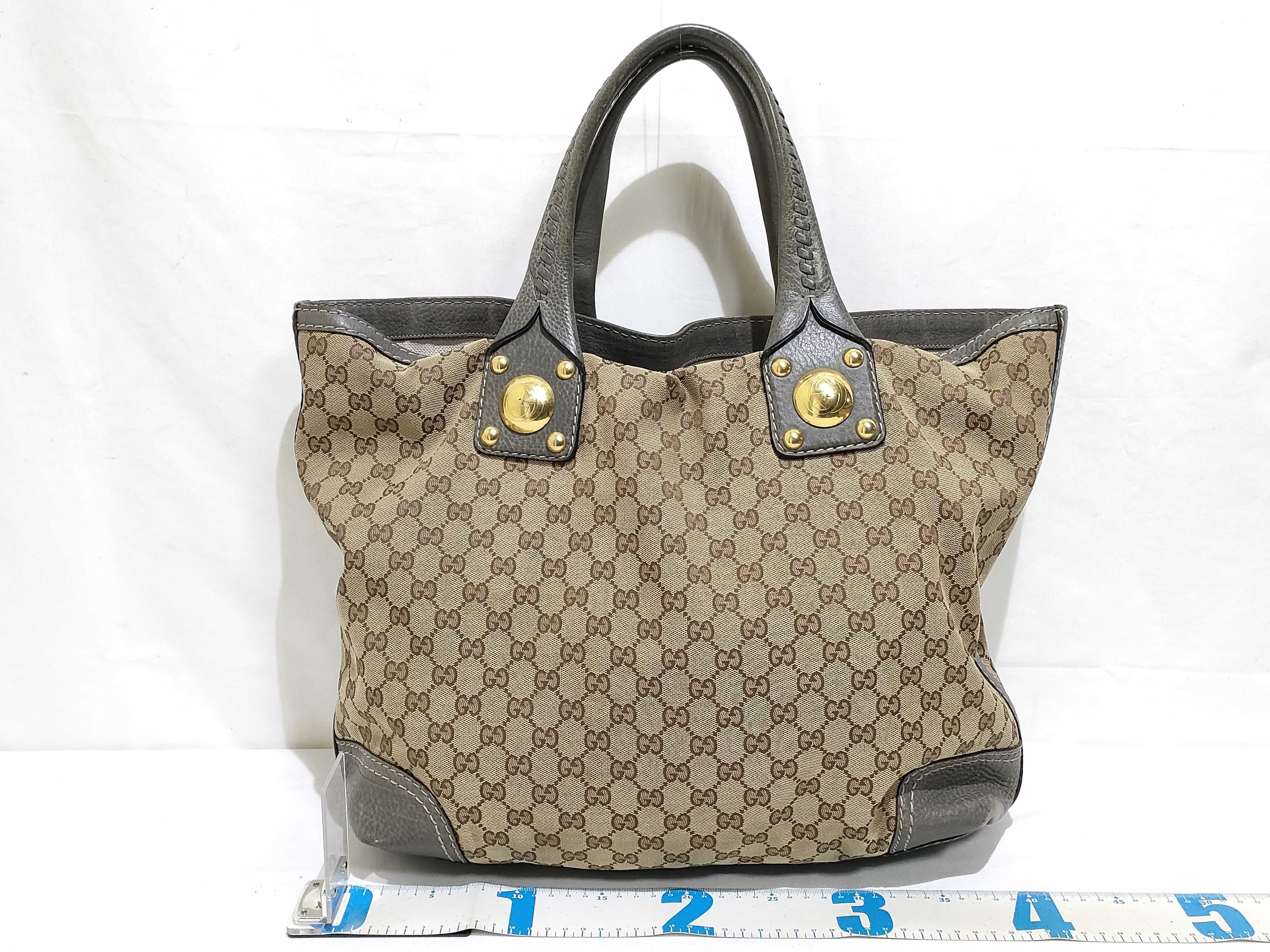 GG Canvas Gucci Tote Bag — view 2