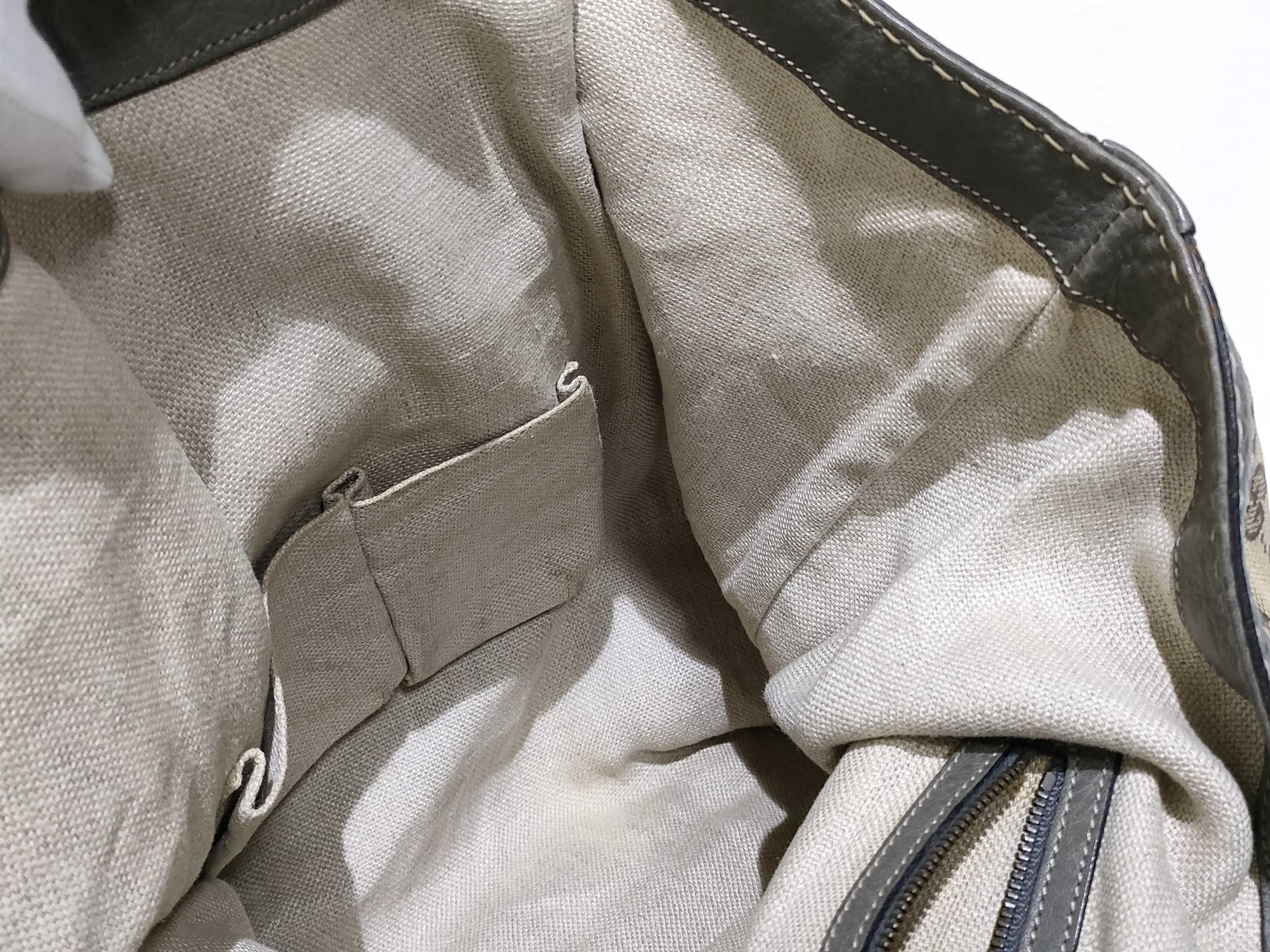 GG Canvas Gucci Tote Bag — view 11