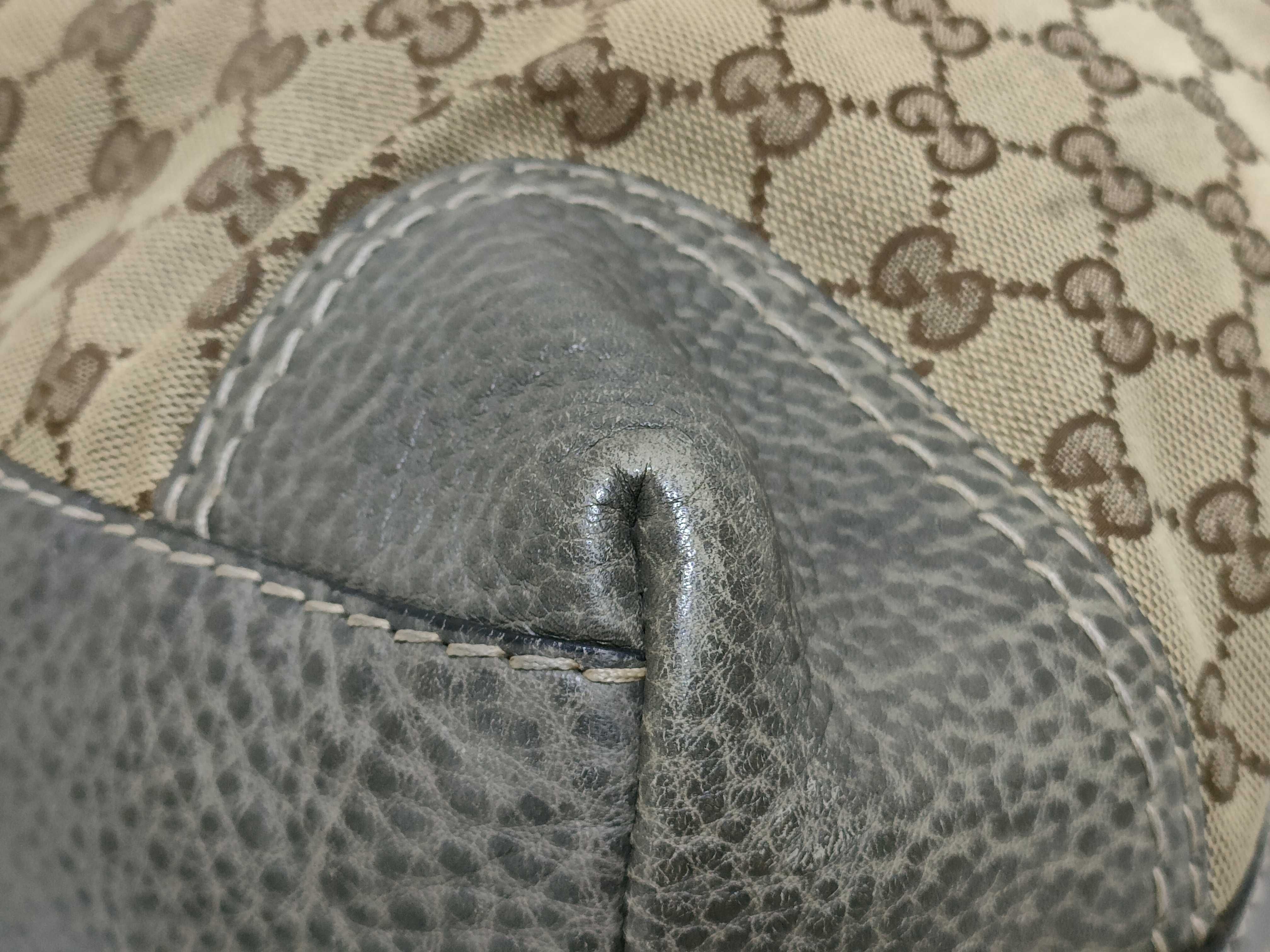 GG Canvas Gucci Tote Bag — view 6