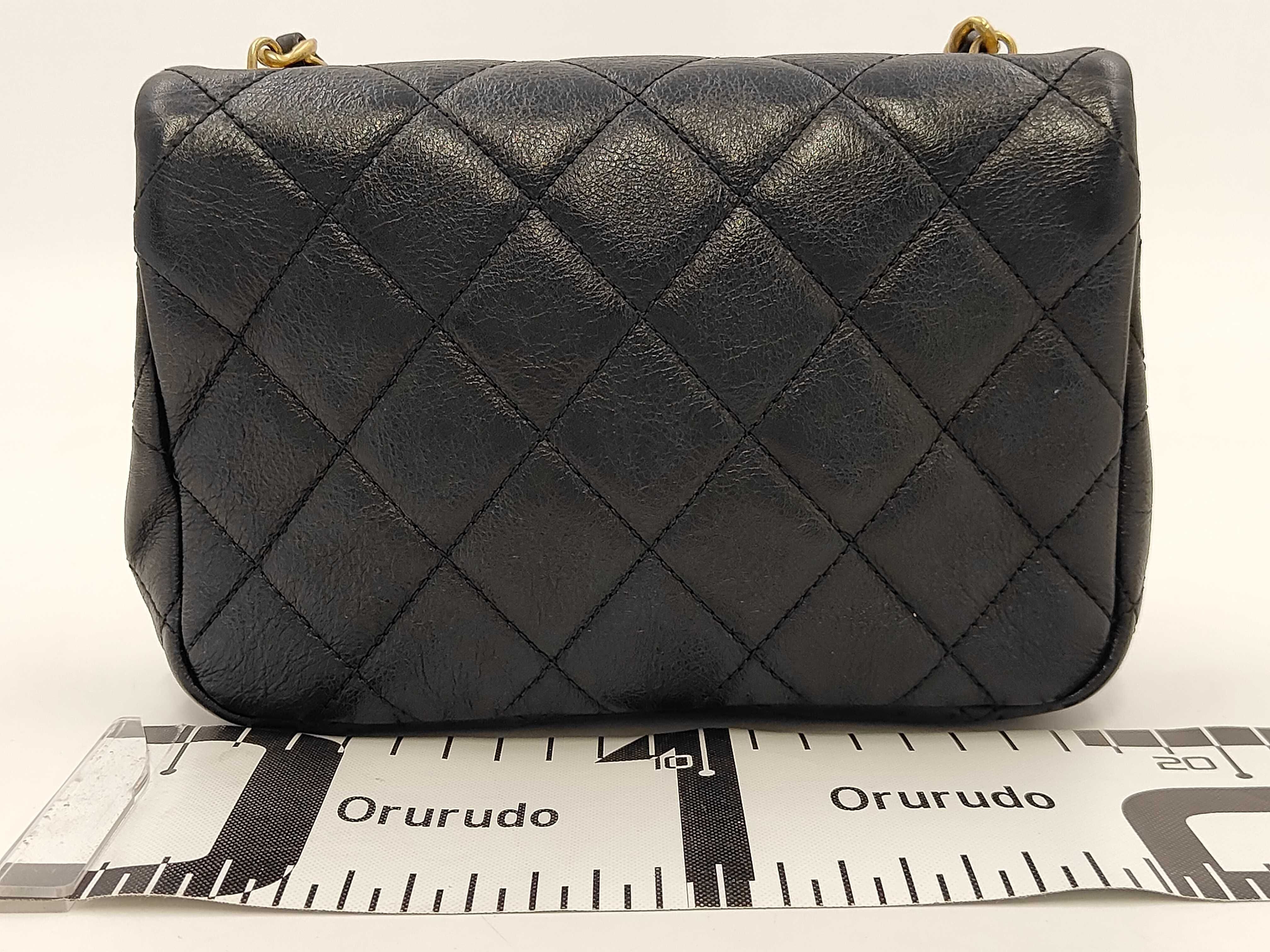 Matelasse Pearl Chain Shoulder Bag Black Shoulder Bag — view 2
