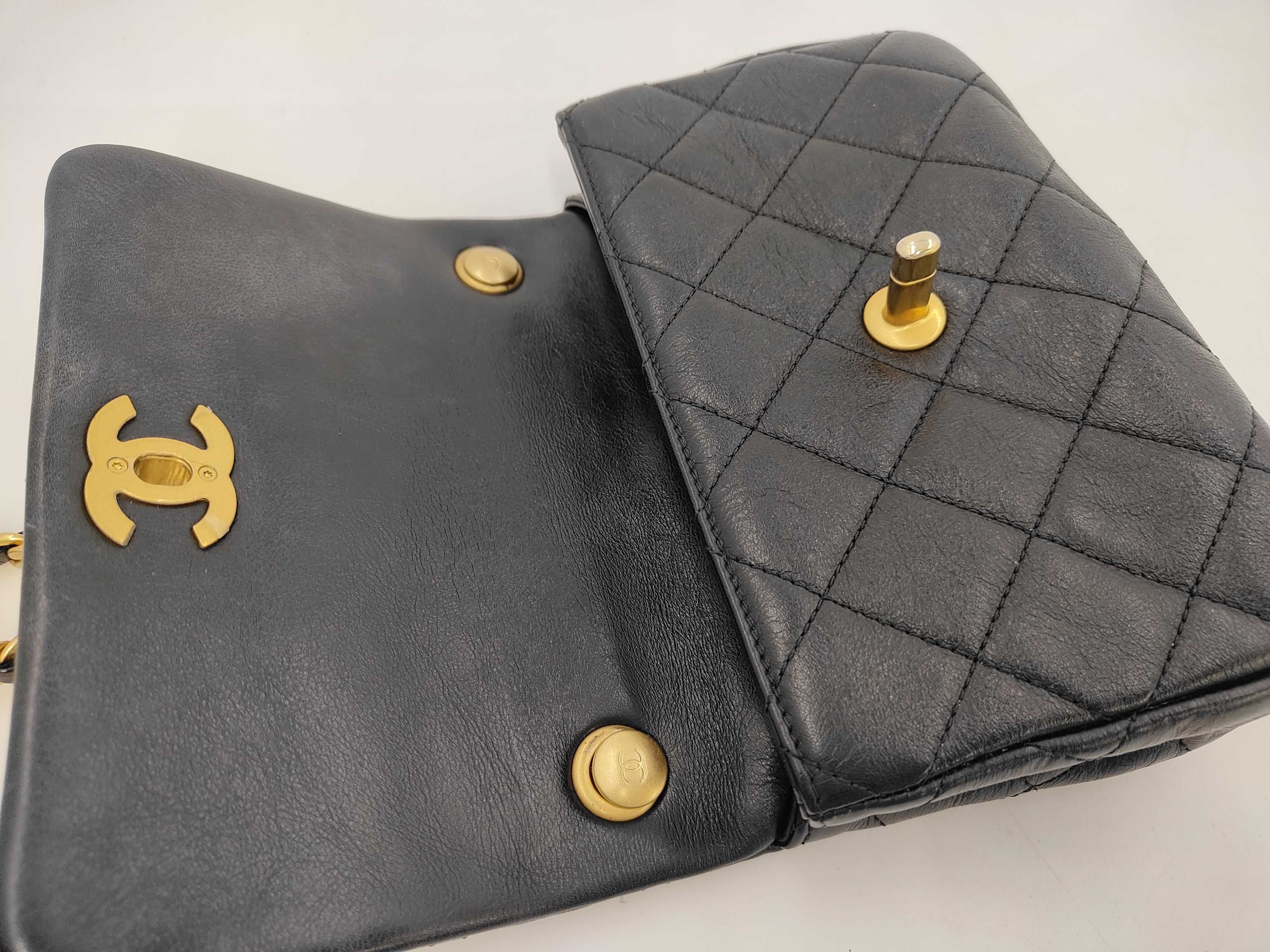 Matelasse Pearl Chain Shoulder Bag Black Shoulder Bag — view 8