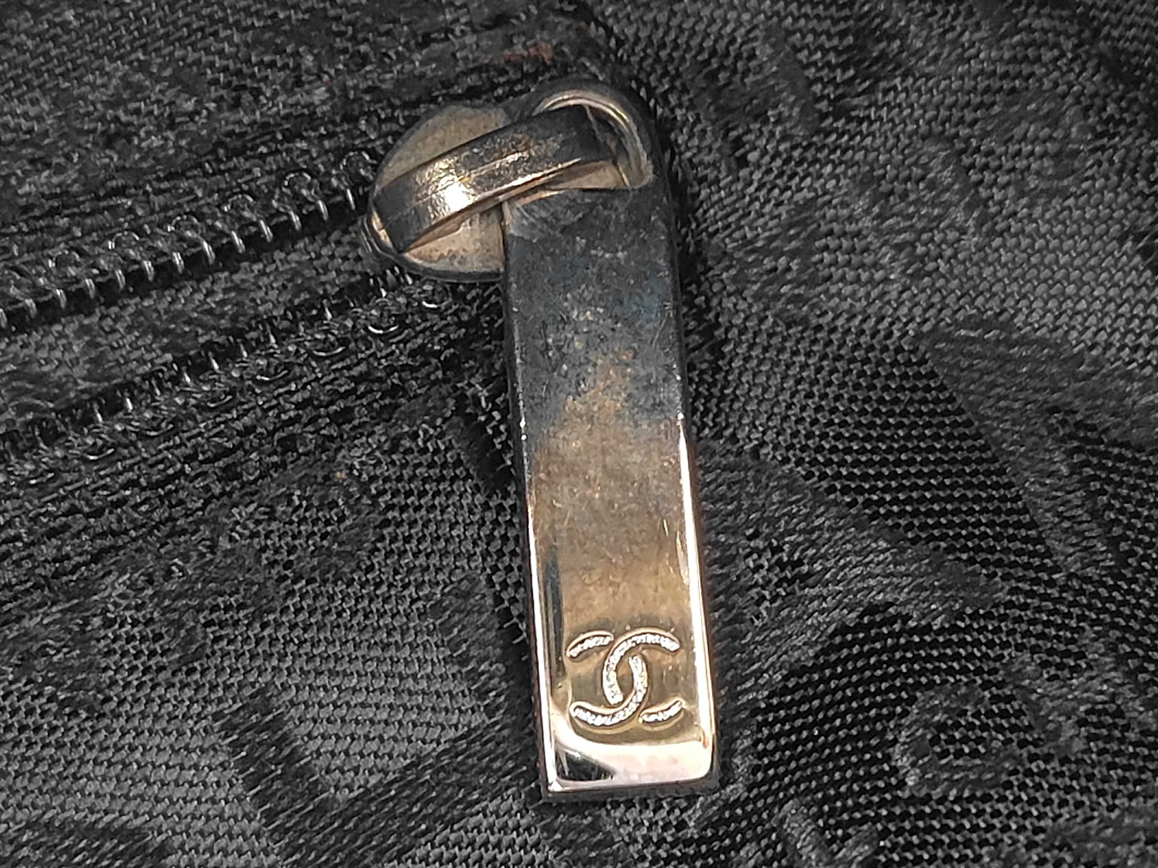 Caviar Handbag — view 10