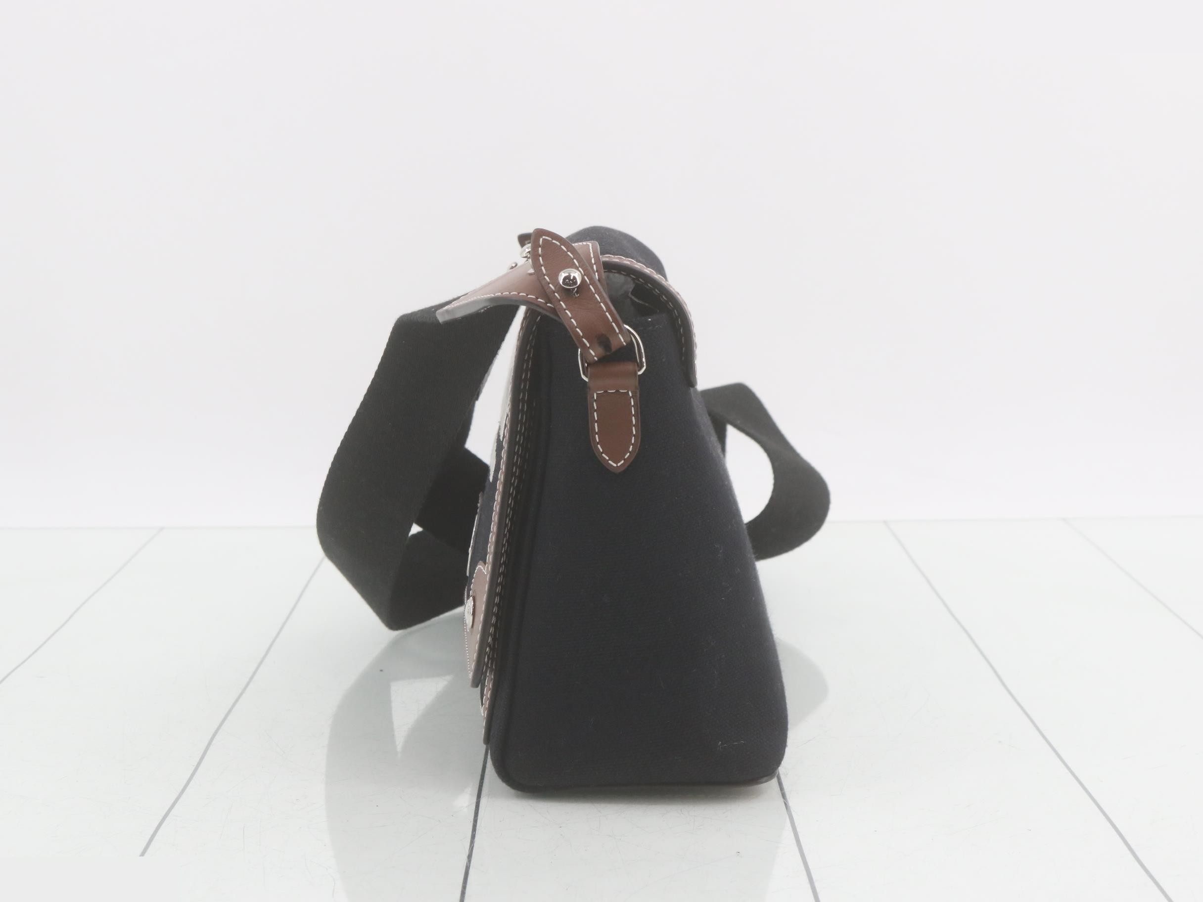 Logo Shoulder Bag — view 3