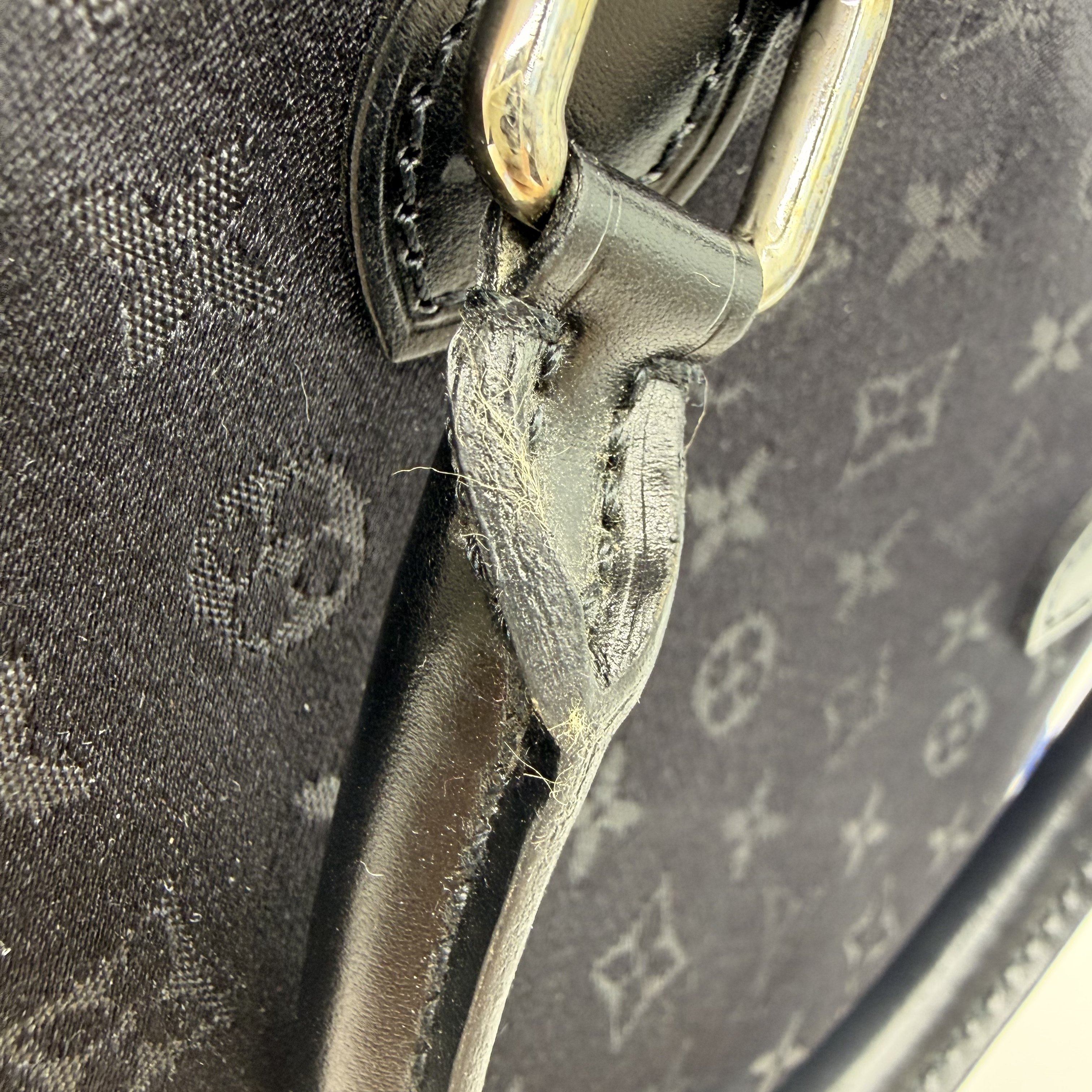 【*Shipped from: China*】LOUIS VUITTON Alma Satin Handbag — view 11