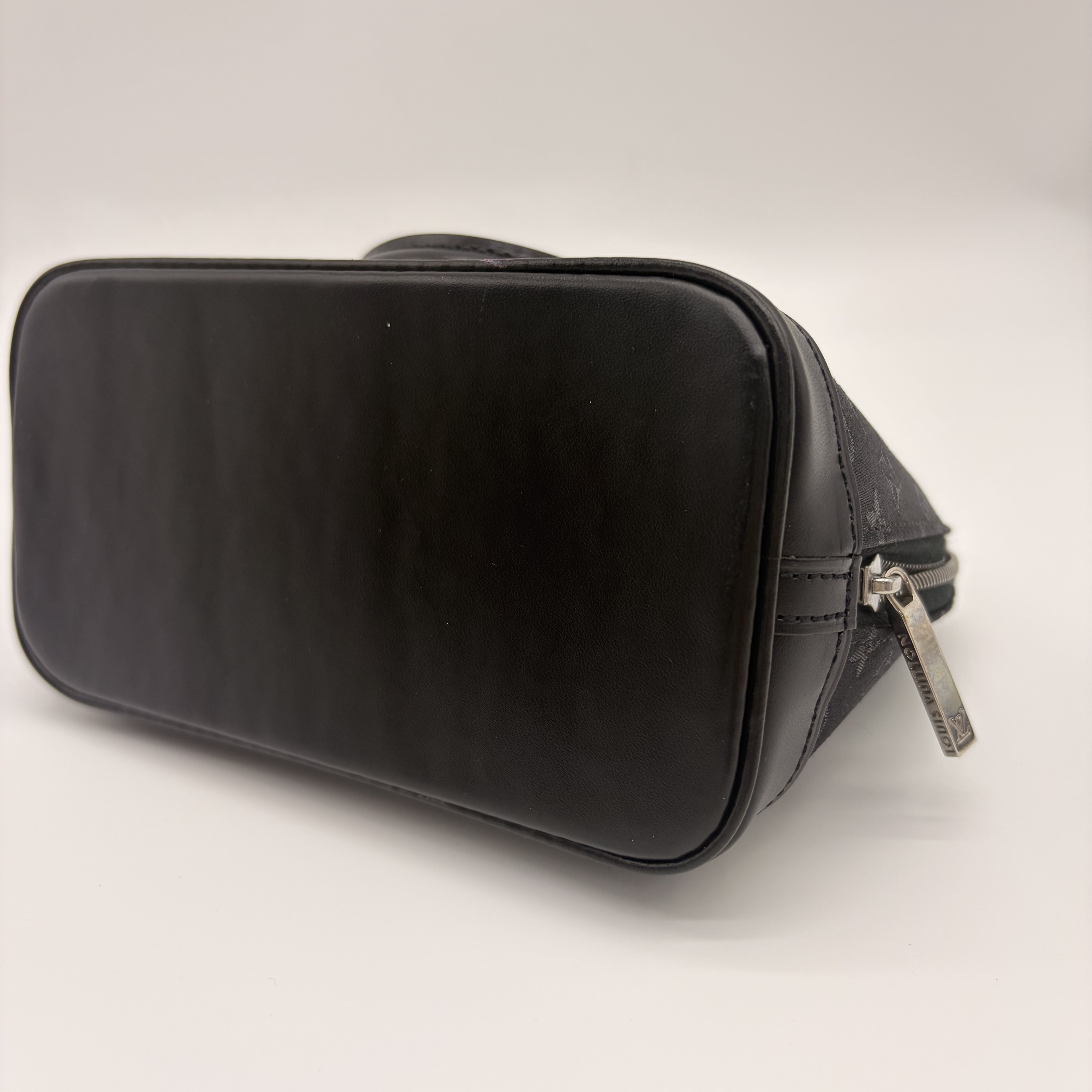 【*Shipped from: China*】LOUIS VUITTON Alma Satin Handbag — view 6
