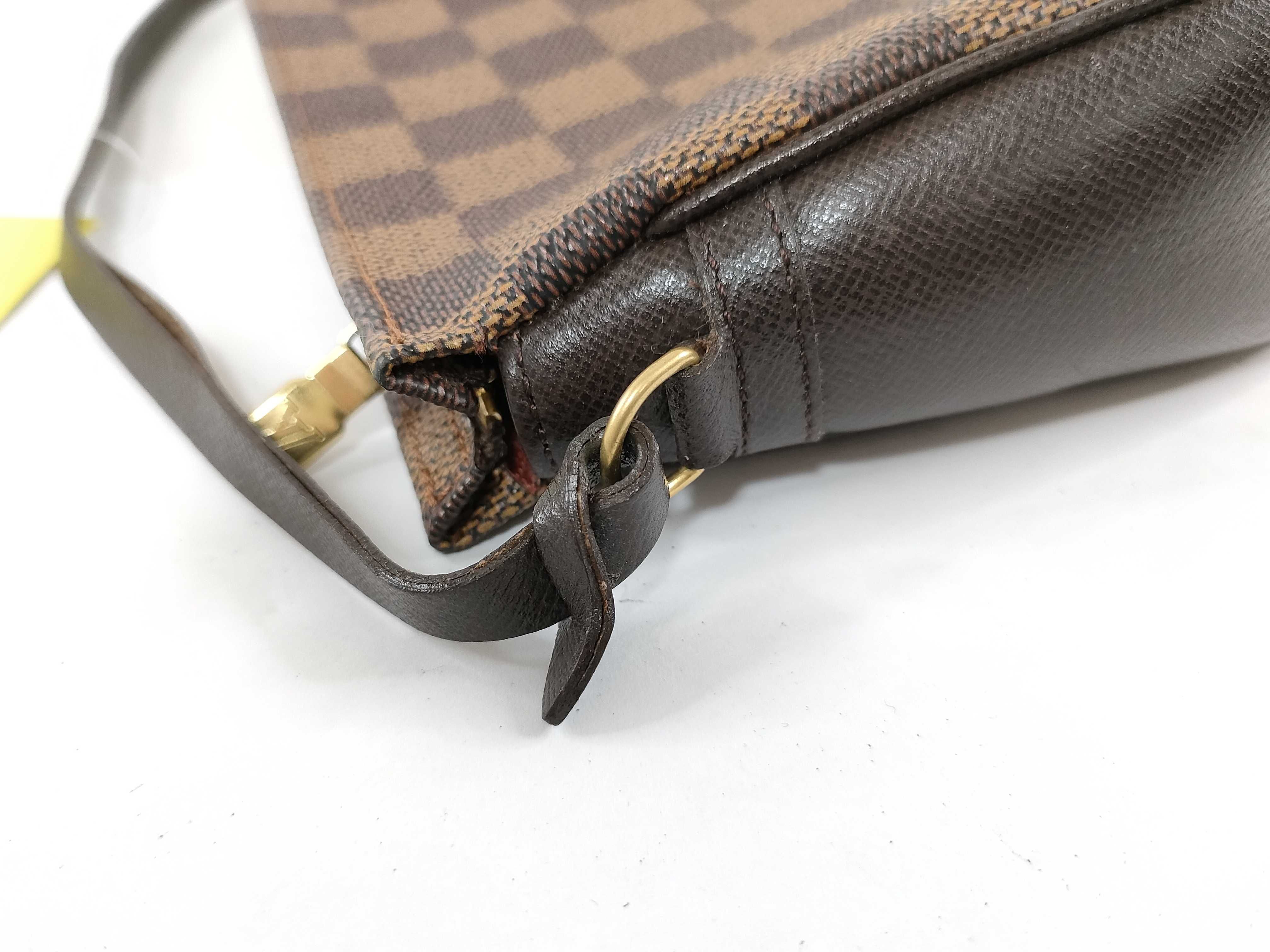 Damier Trousse Makeup Pouch — view 7
