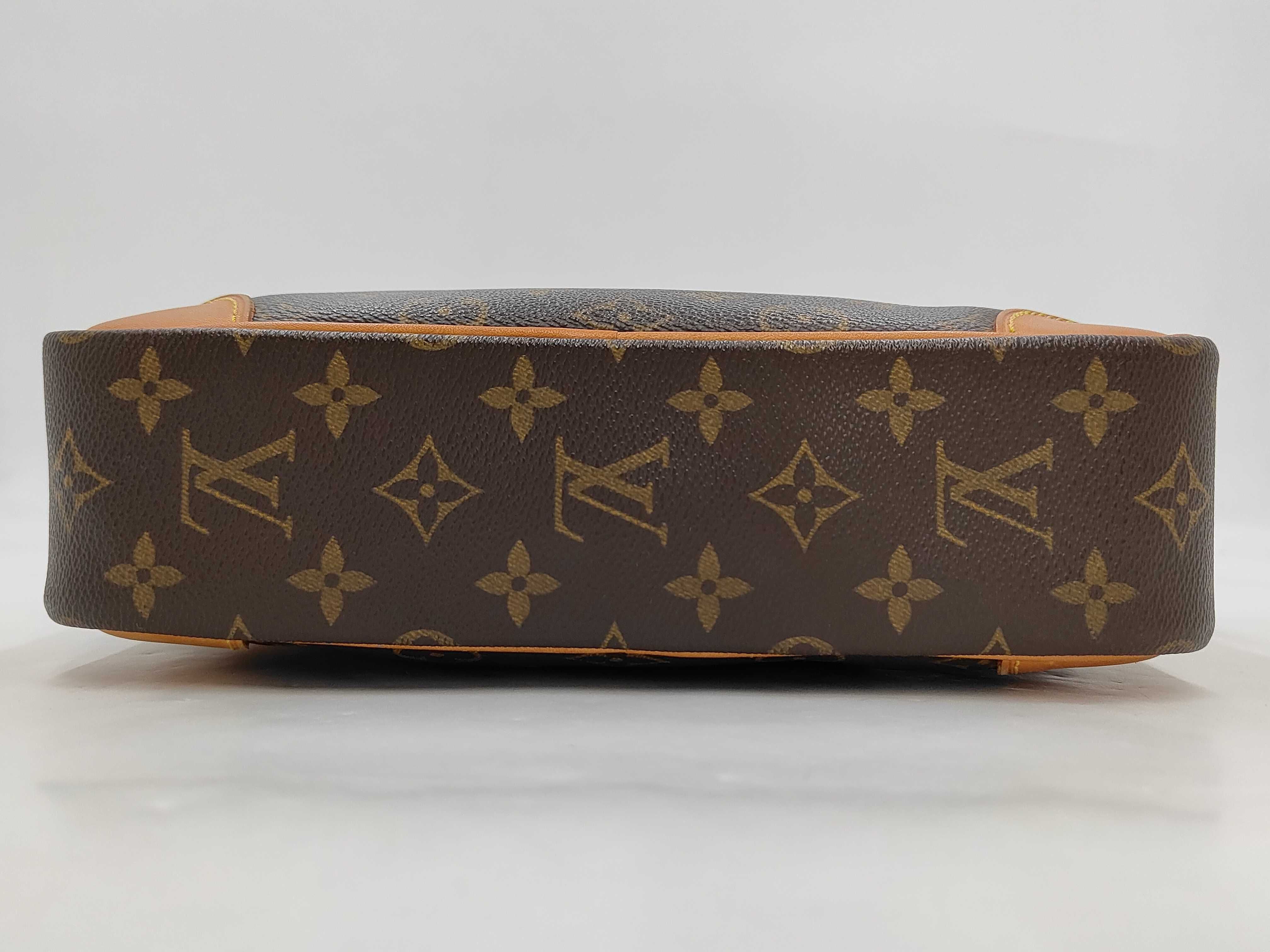 Trocadero Shoulder Bag — view 3