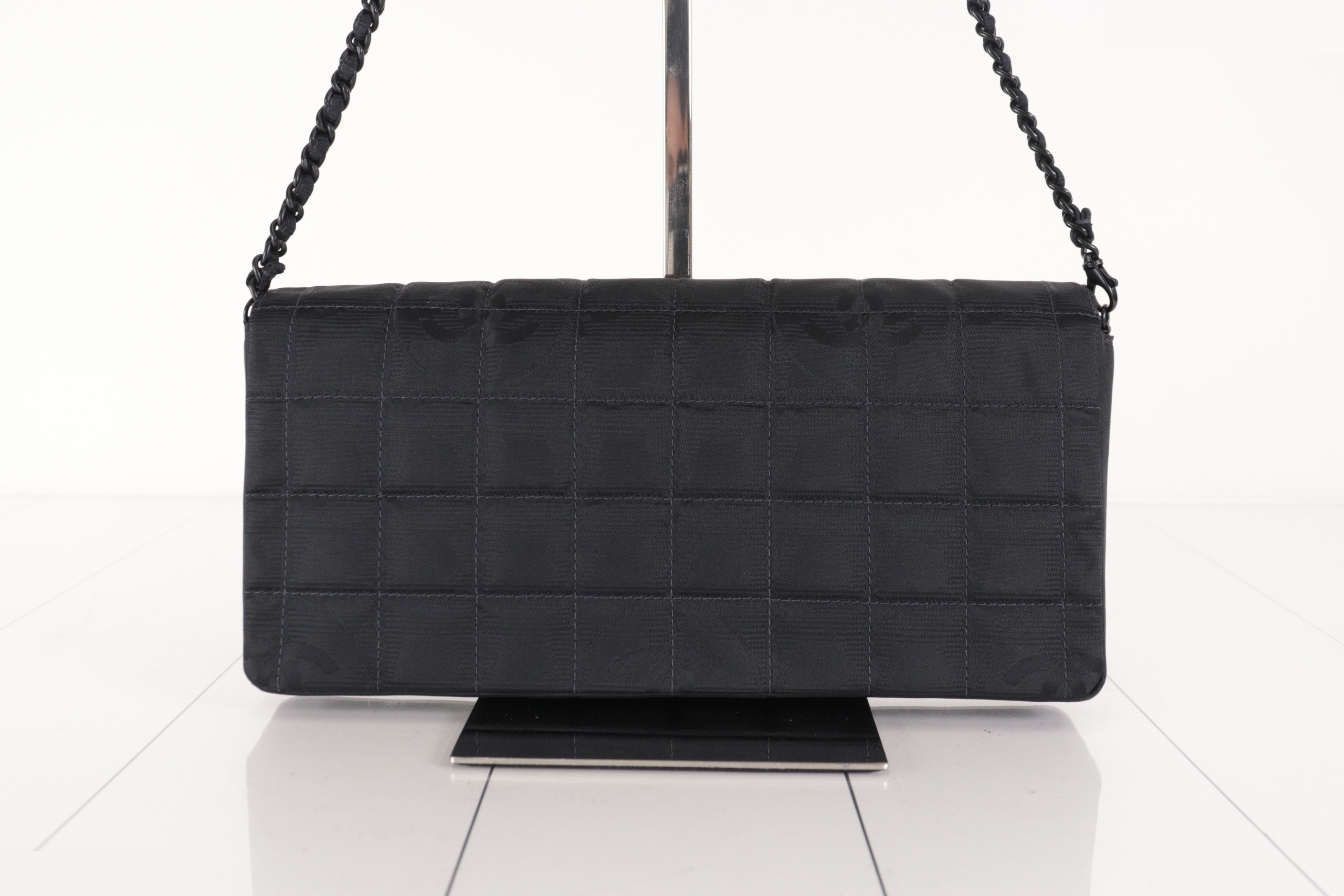 Nylon chain shoulder bag, size 7. — view 3