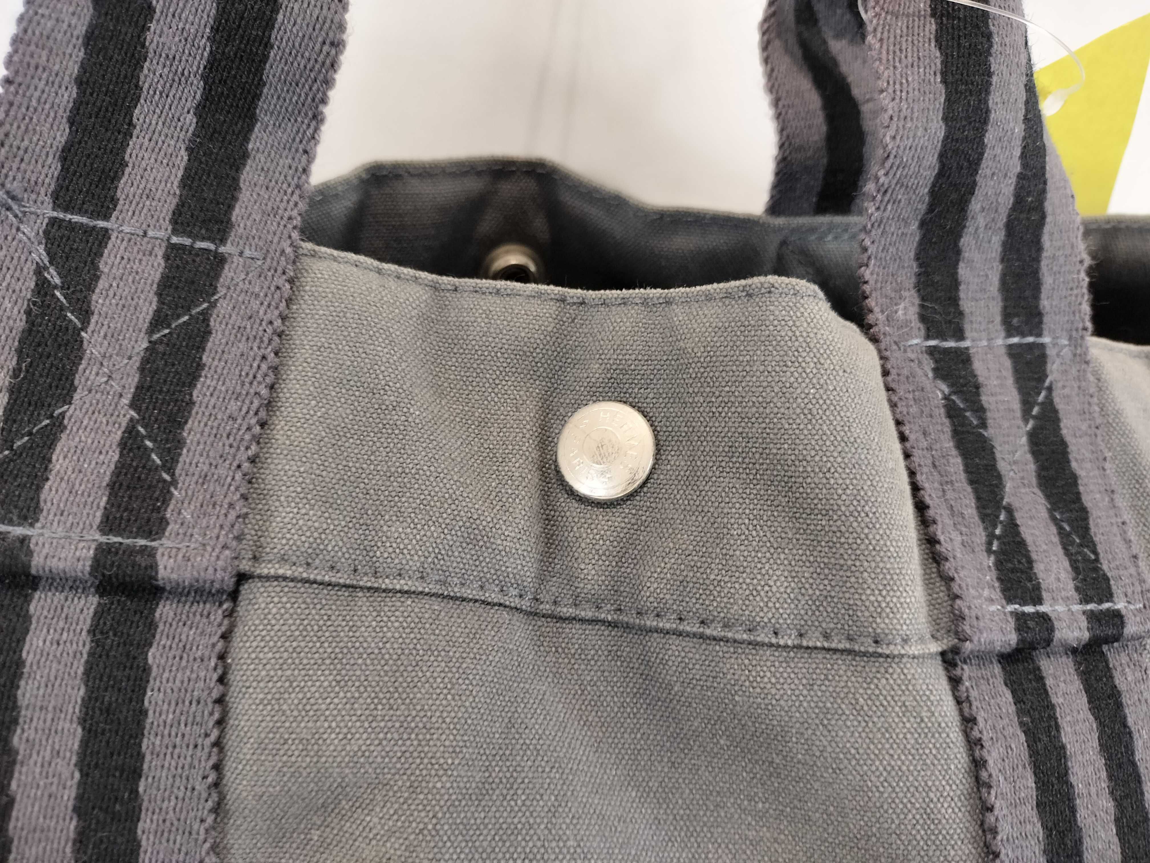 Fourre-Tout MM Tote Bag Handbag — view 2