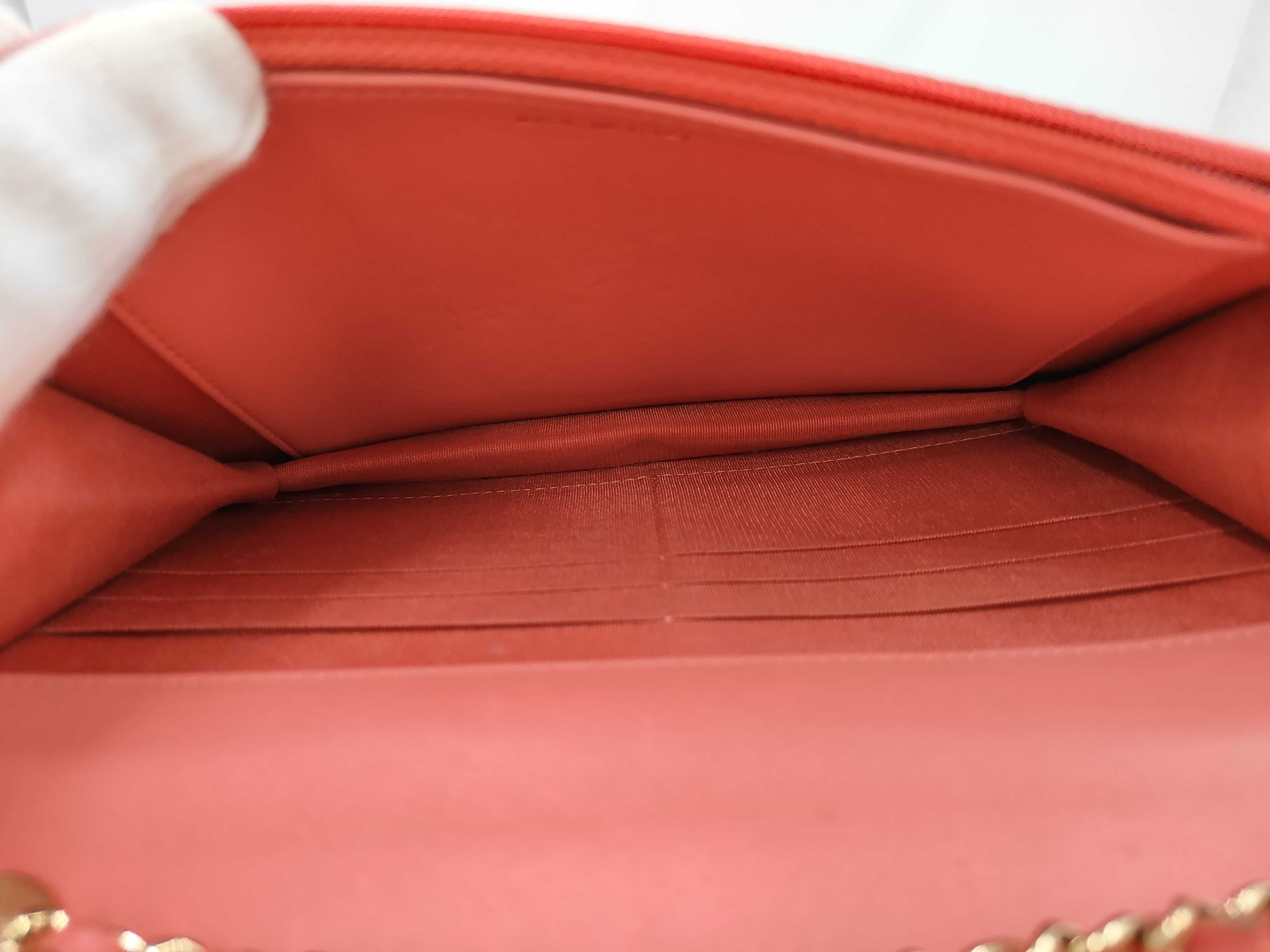 Chain Wallet Lambskin Pink Gold Shoulder Bag — view 12