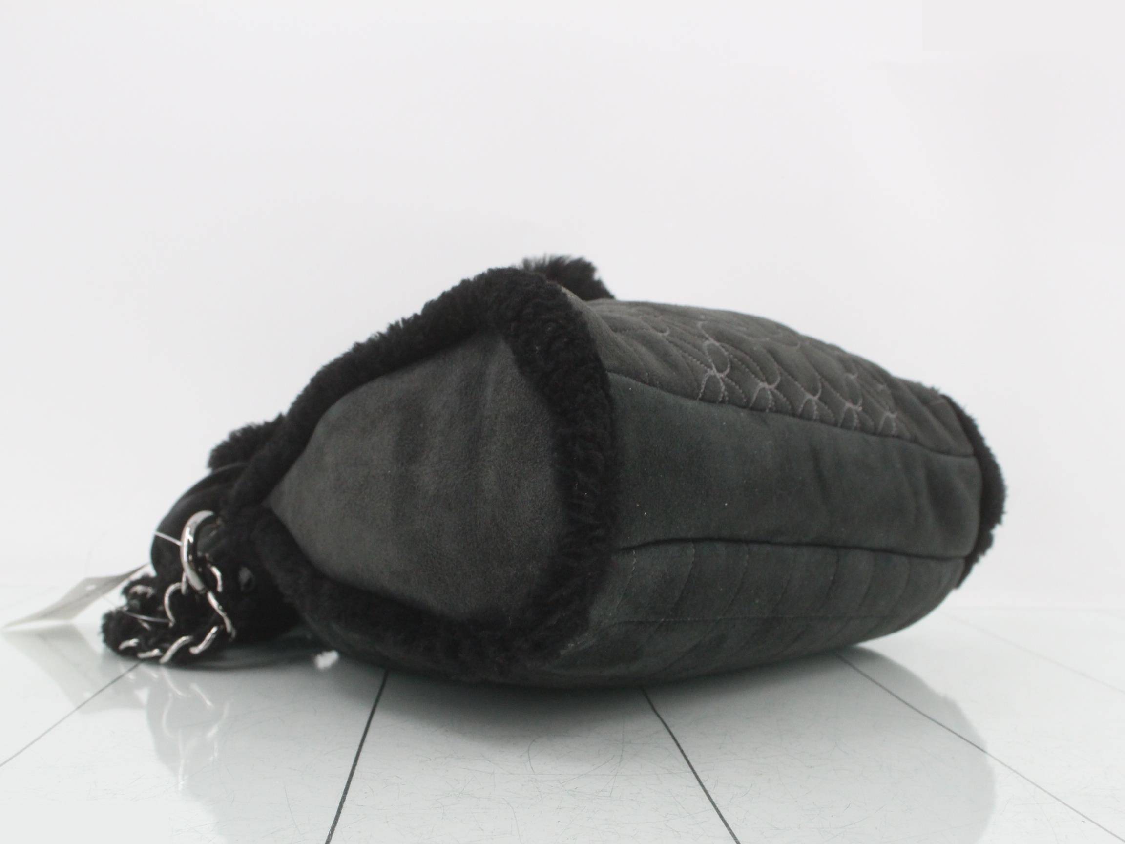 Sheepskin semi-shoulder bag with pouch and chain — view 5