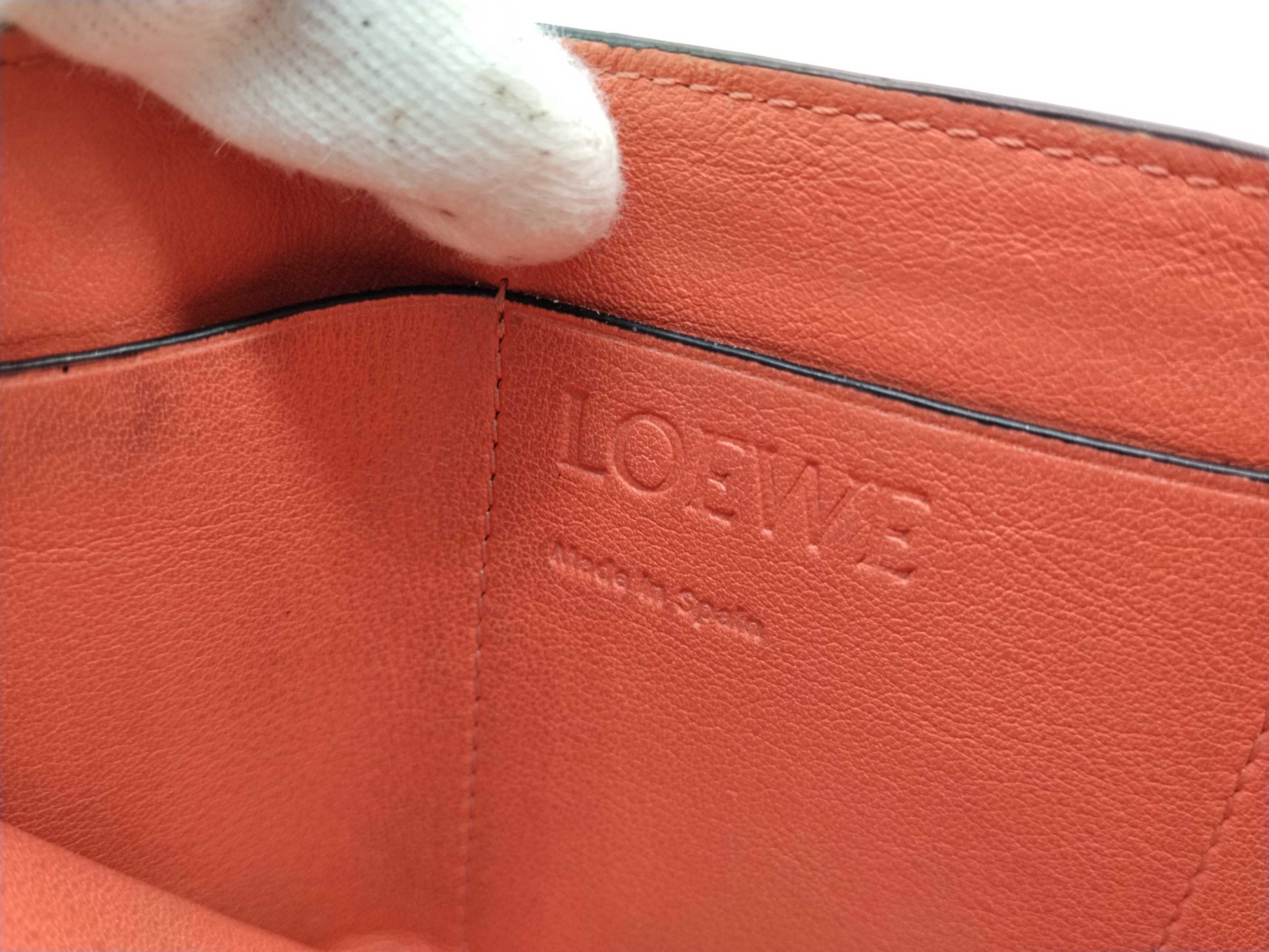 wallet — view 9