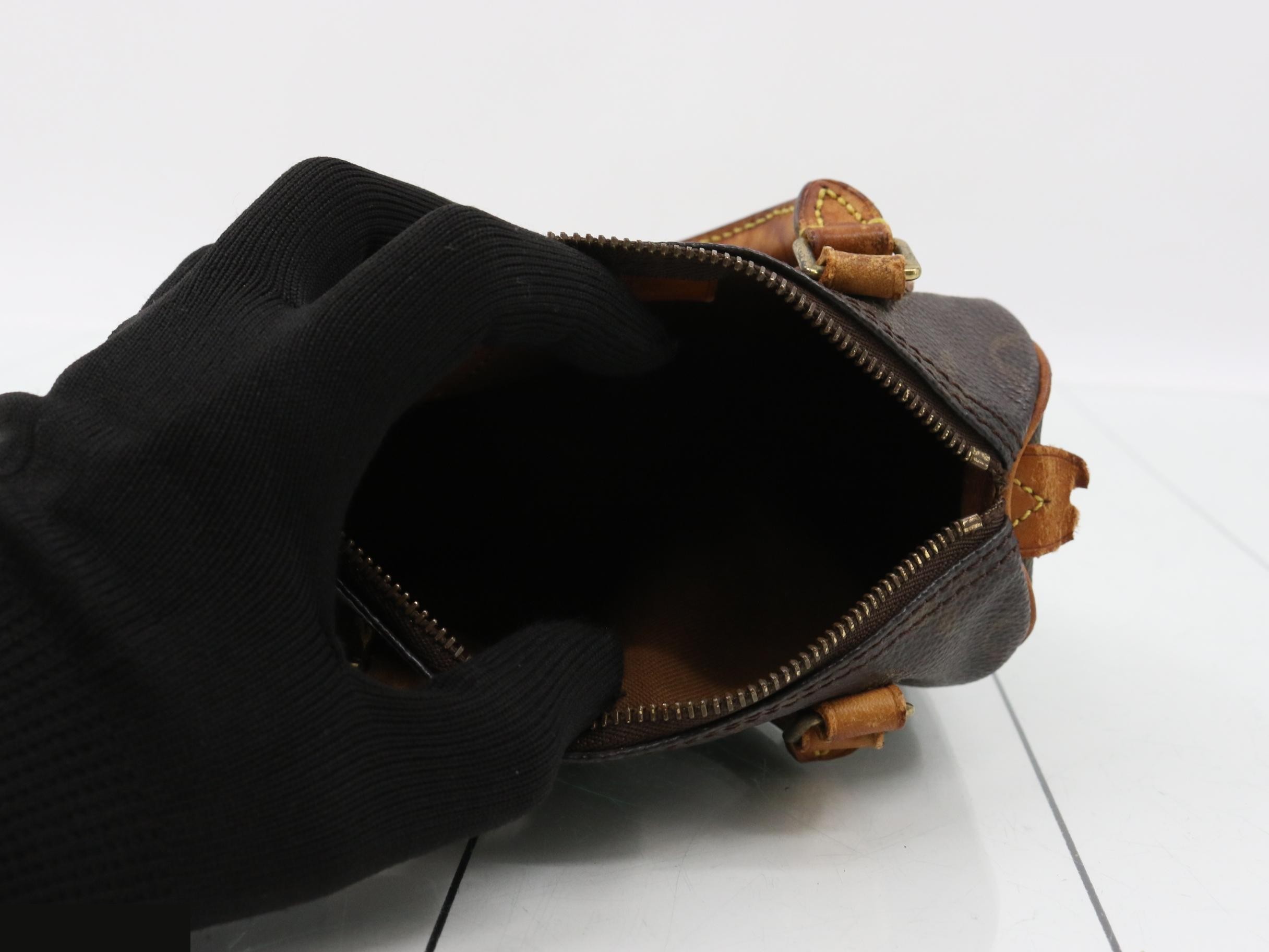 Mini Speedy handbag with strap, Monogram pattern. — view 4